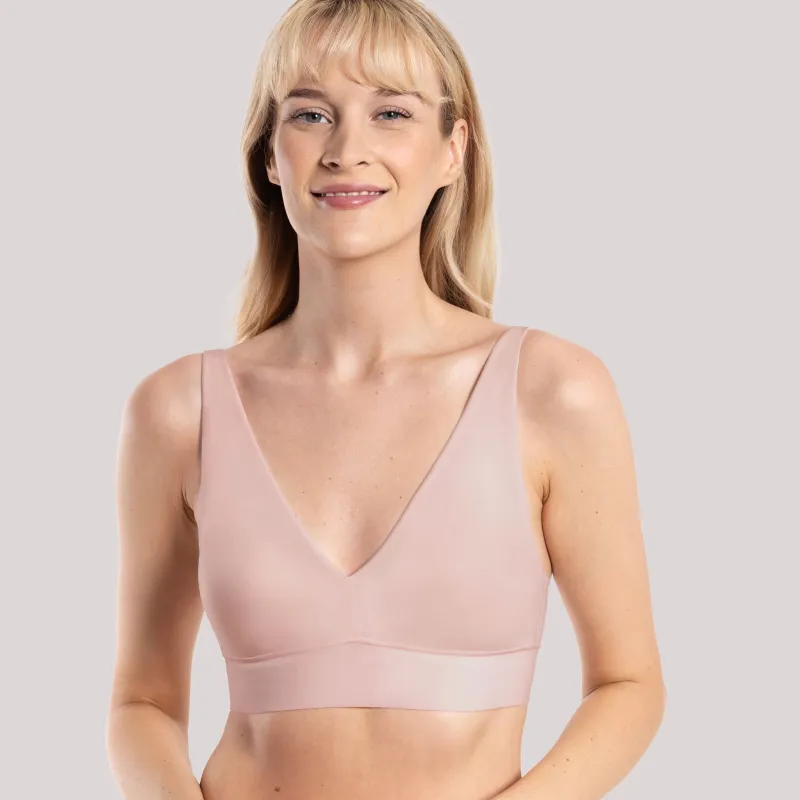 Floatley Cozy Wireless Plunge Bra made by Floatley