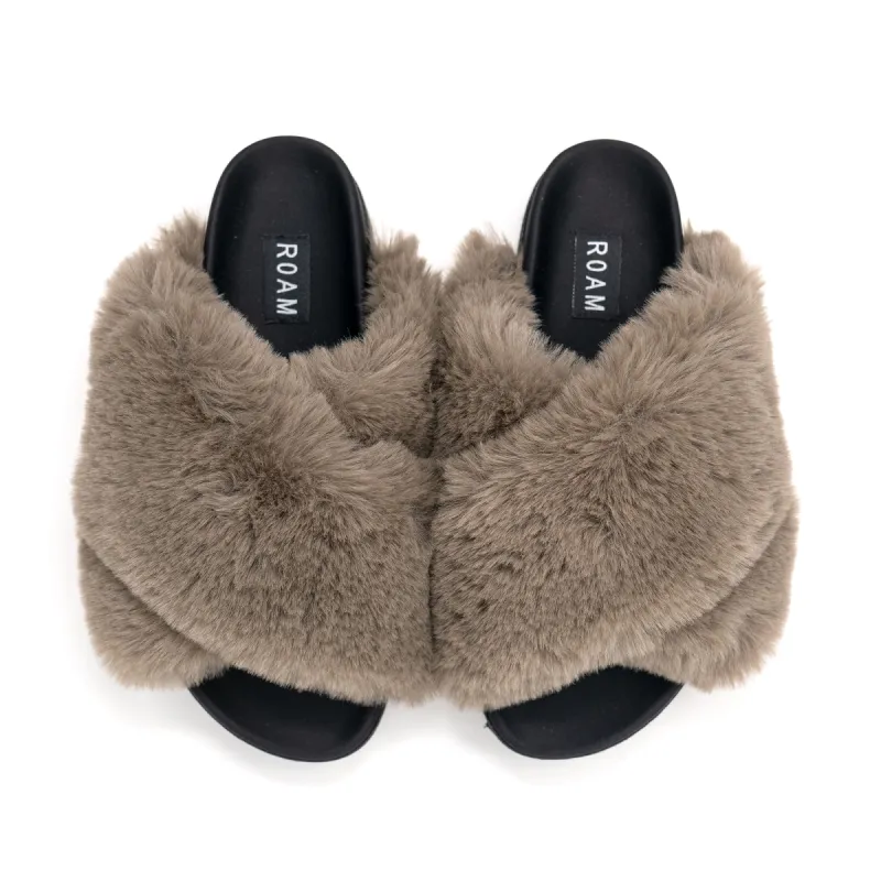 ROAM CLOUD SLIPPERS KHAKI FAUX FUR sold by ROAM