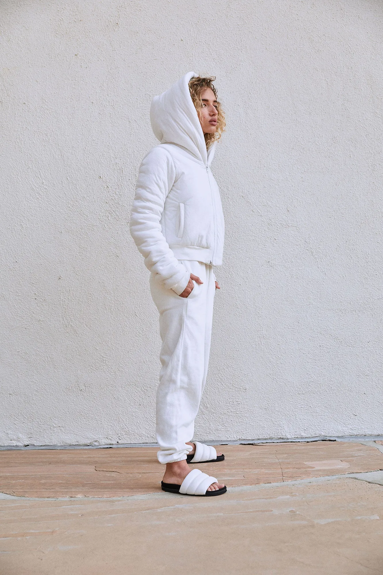 ROAM Cloud Sweats White Fleece sold by ROAM product image thumbnail 3
