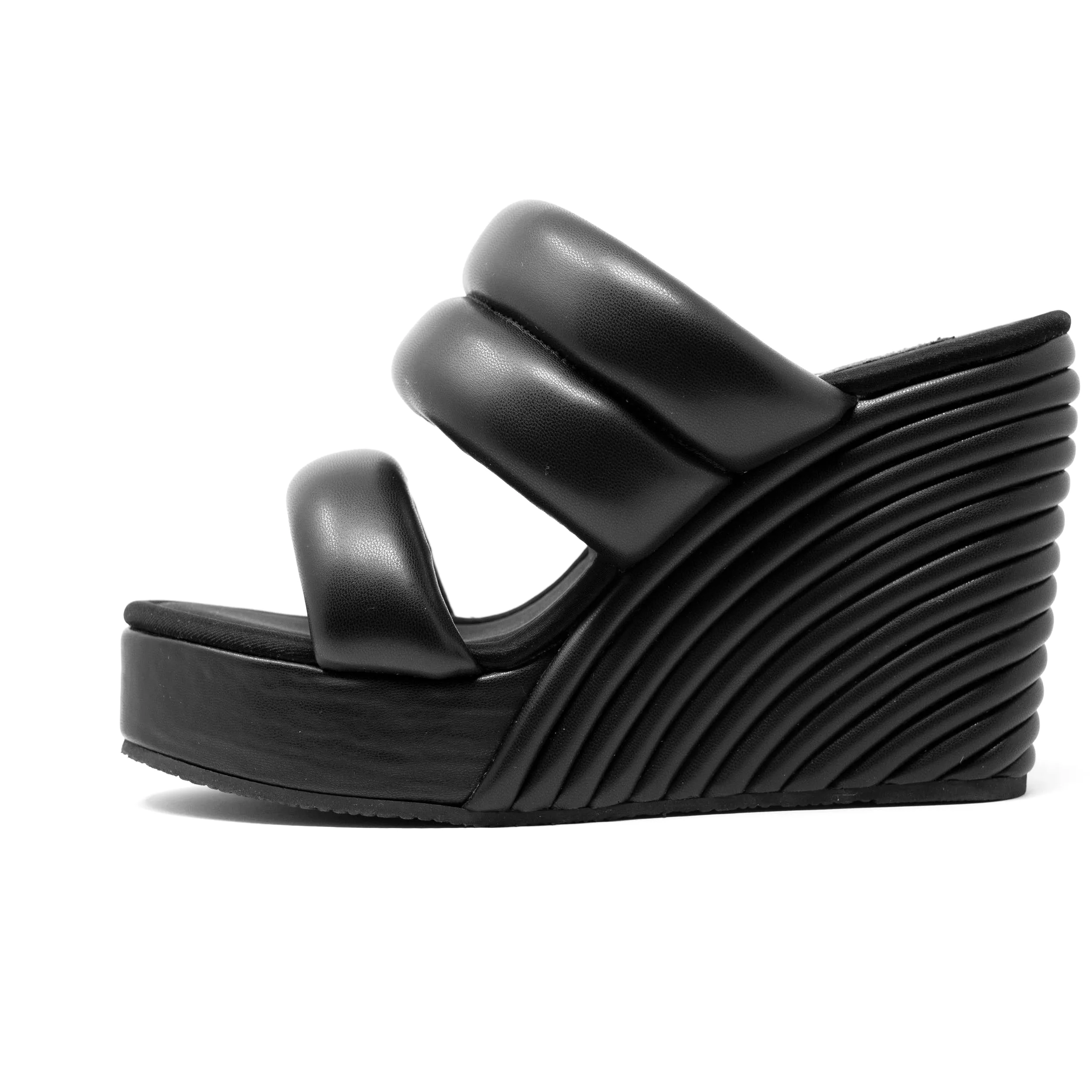 ROAM Strata Wedge Puffy Black Vegan Leather sold by ROAM product image thumbnail 5