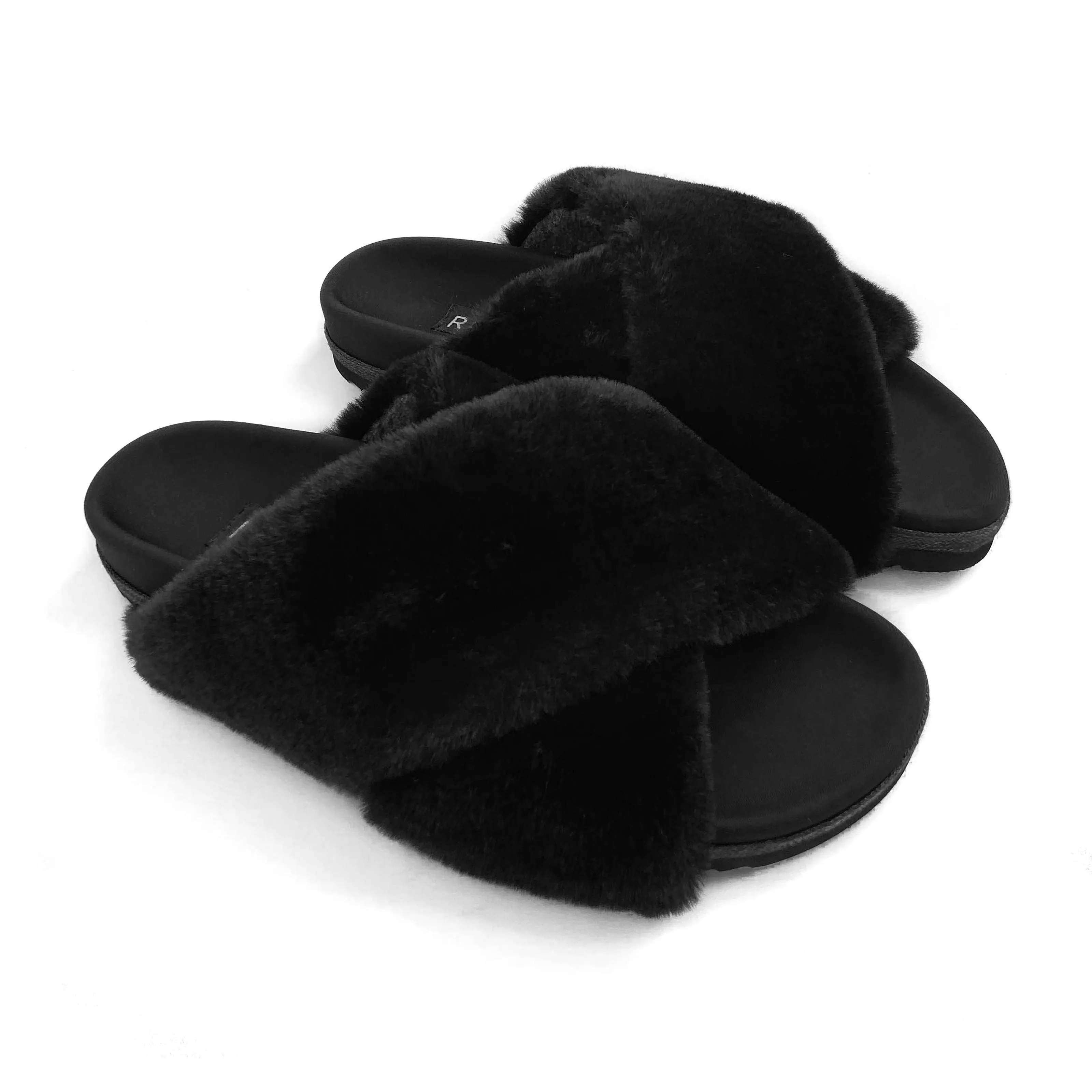 ROAM Mini Cloud Slippers Black Faux Fur sold by ROAM product image thumbnail 3