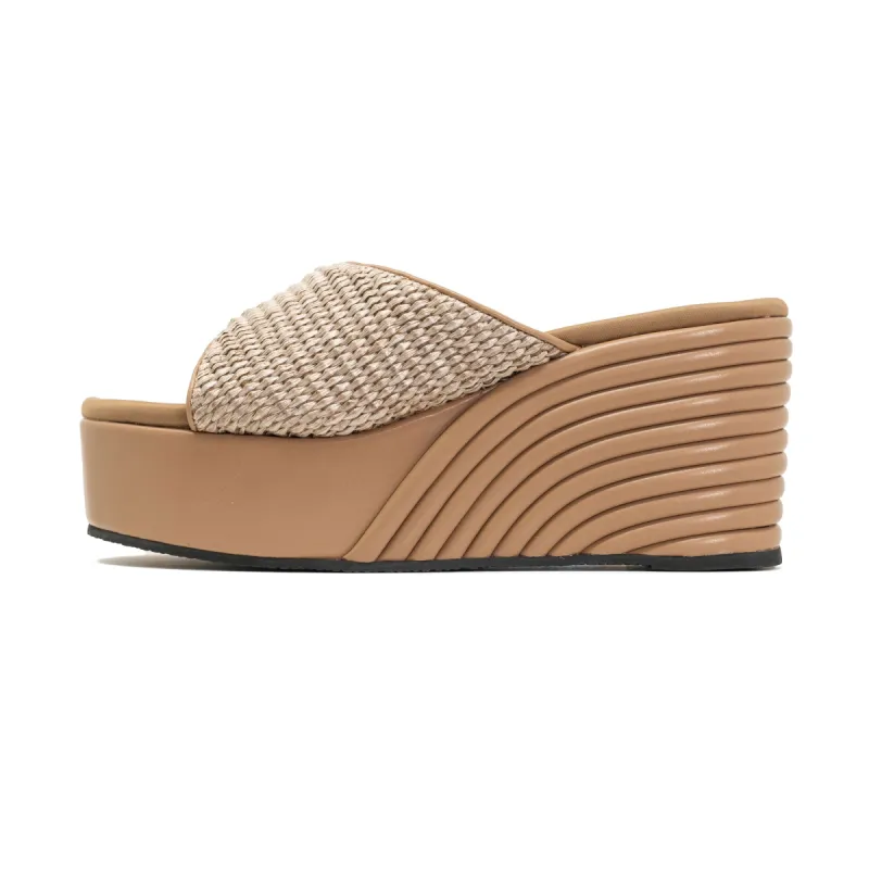 ROAM RAFFIA SCOOP MID STRATA WEDGE NATURAL sold by ROAM