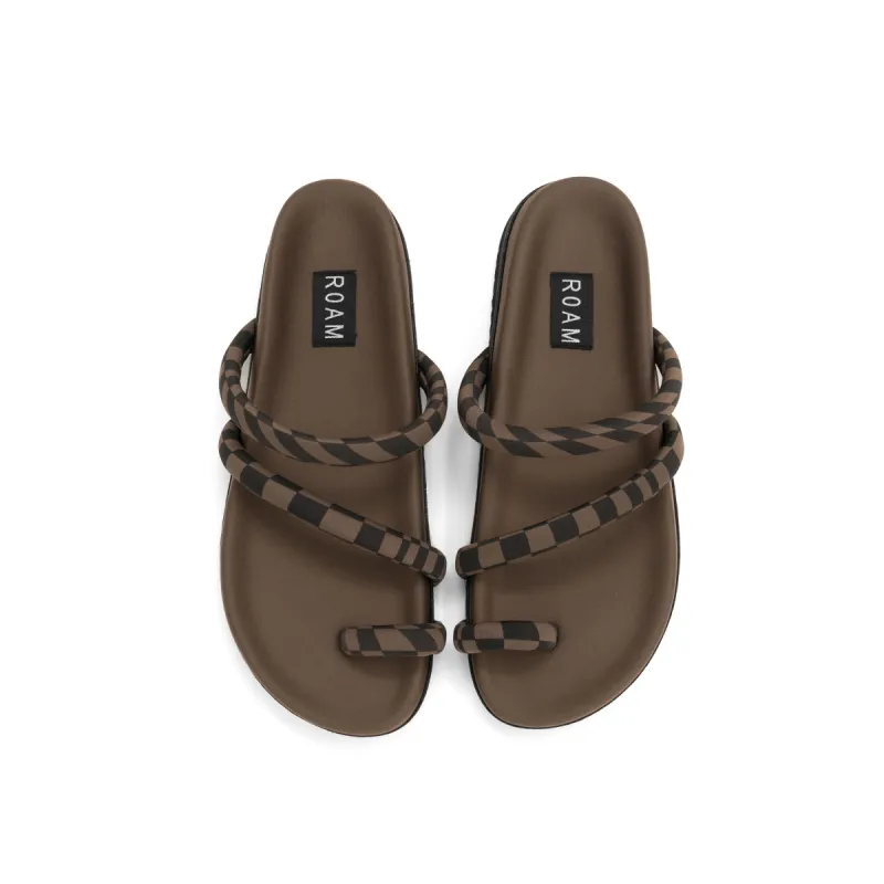 ROAM ORBIT SANDAL BLACK & TAUPE WAVY CHECK NEOPRENE sold by ROAM
