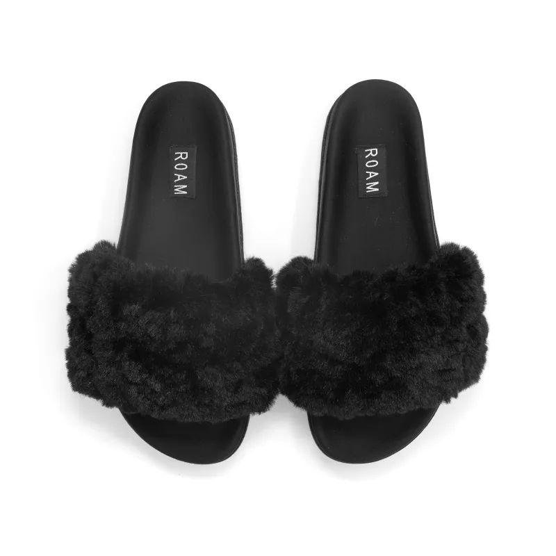 ROAM CLOUD SLIDER BLACK FAUX SHEARLING sold by ROAM