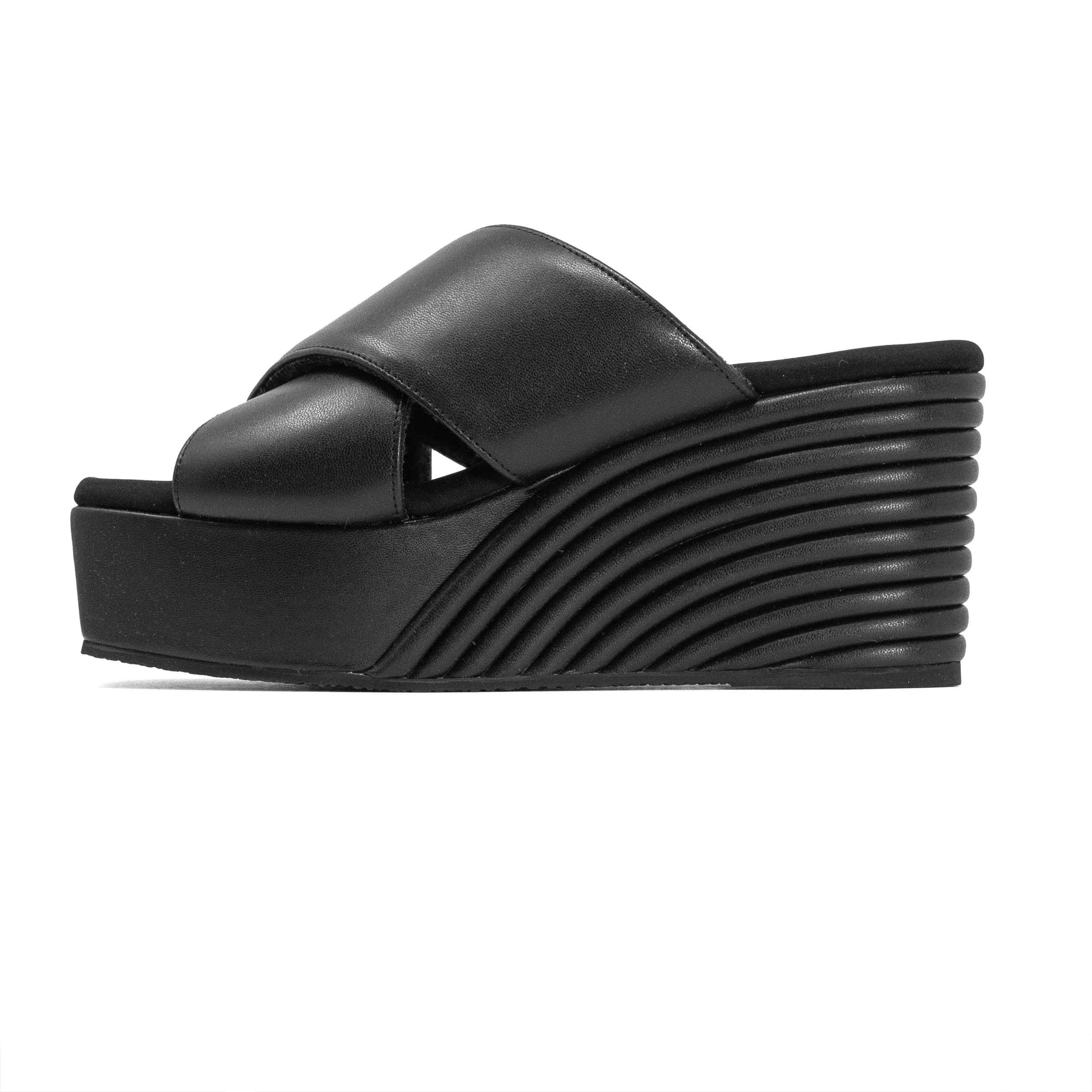 ROAM MID STRATA SQUARE BLACK VEGAN LEATHER sold by ROAM product image thumbnail 3