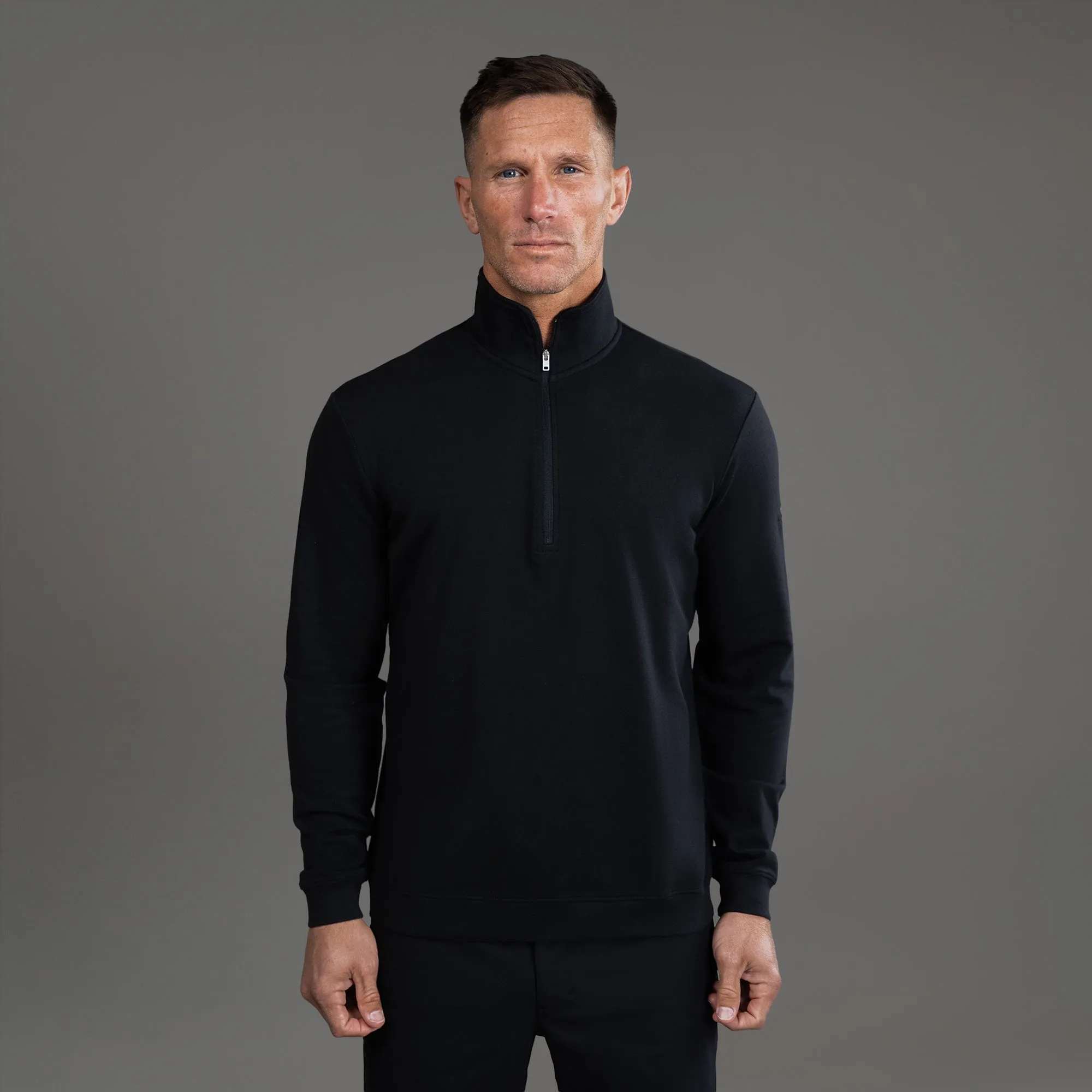 Cumulus Quarter Zip - Black sold by Sene