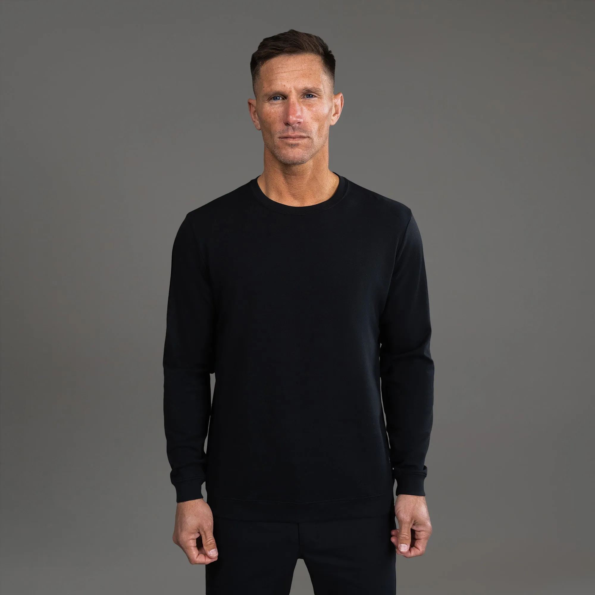 Cumulus Crew Pullover - Black sold by Sene