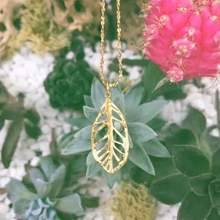 Large Plumeria Necklace sold by Catherine Weitzman Jewelry product image thumbnail 2