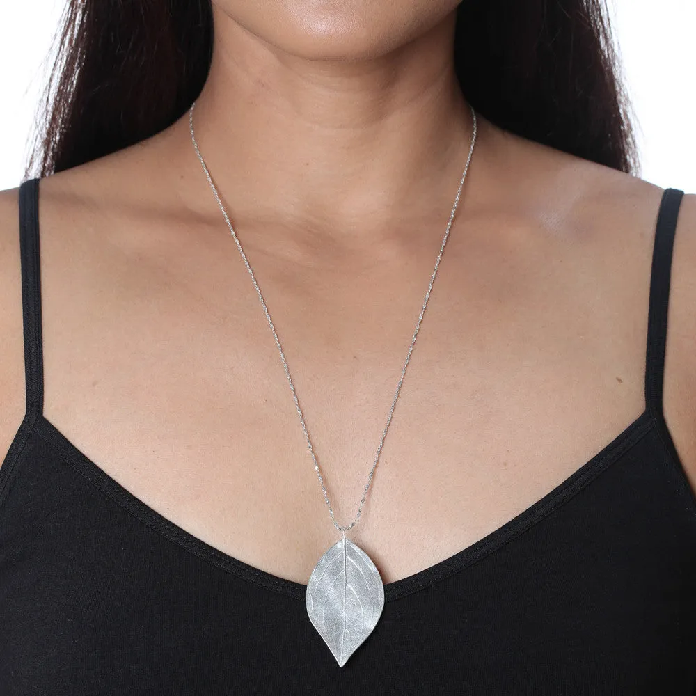 Extra Large Leaf Necklace sold by Catherine Weitzman Jewelry product image thumbnail 2