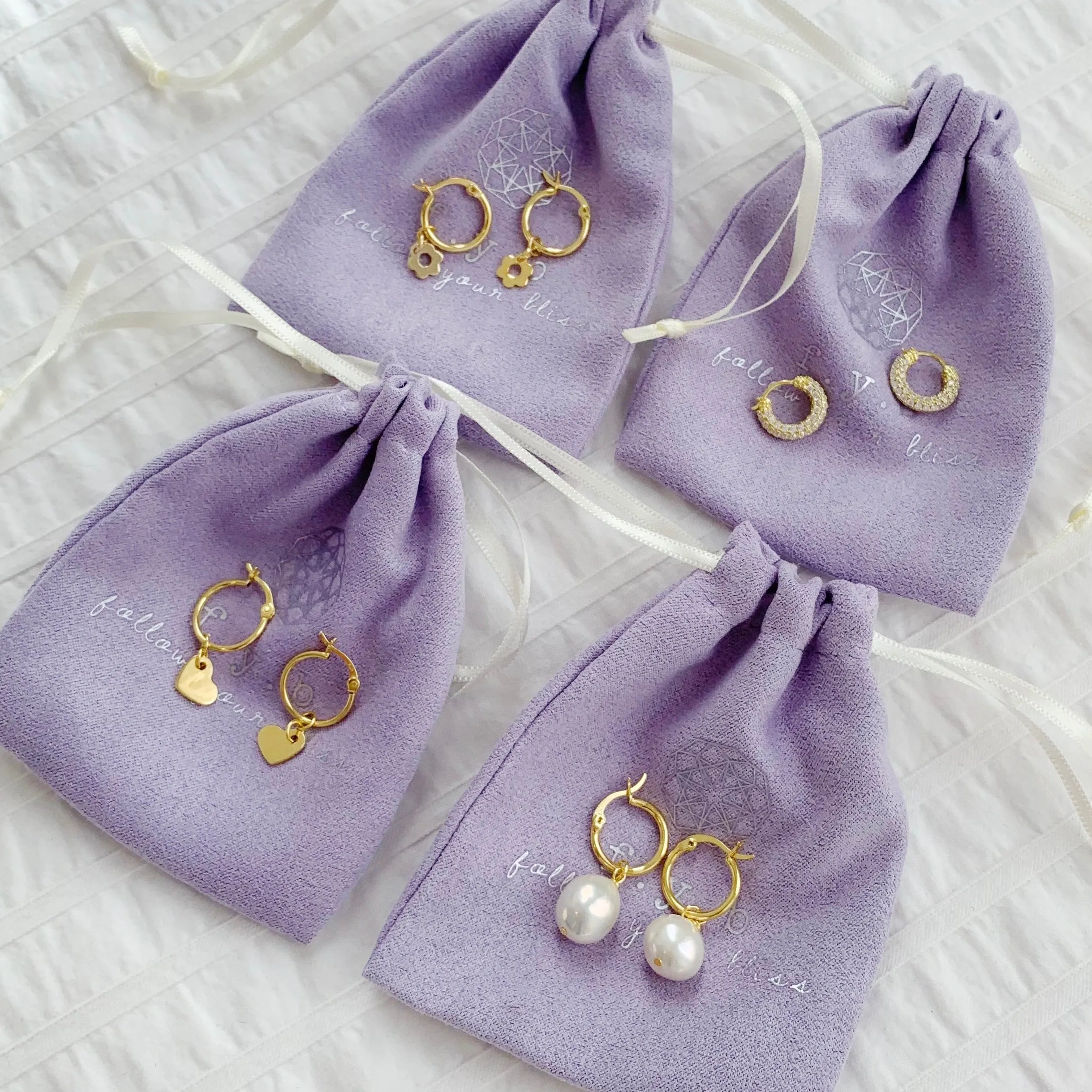 KAIA HOOP EARRINGS GOLD PEARL sold by FYB JEWELRY product image thumbnail 5