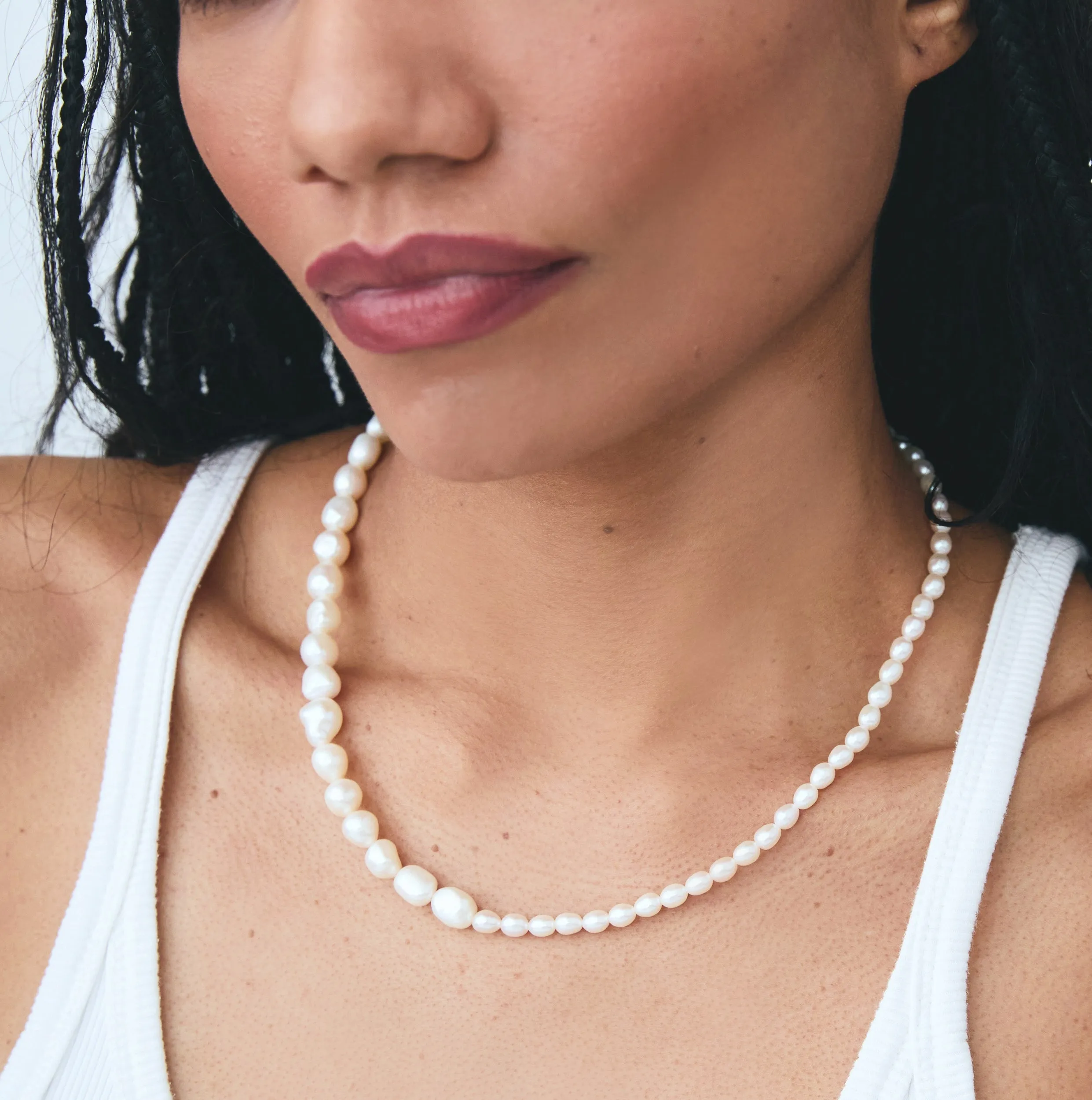 QUINN PEARL NECKLACE WHITE sold by FYB JEWELRY product image thumbnail 2