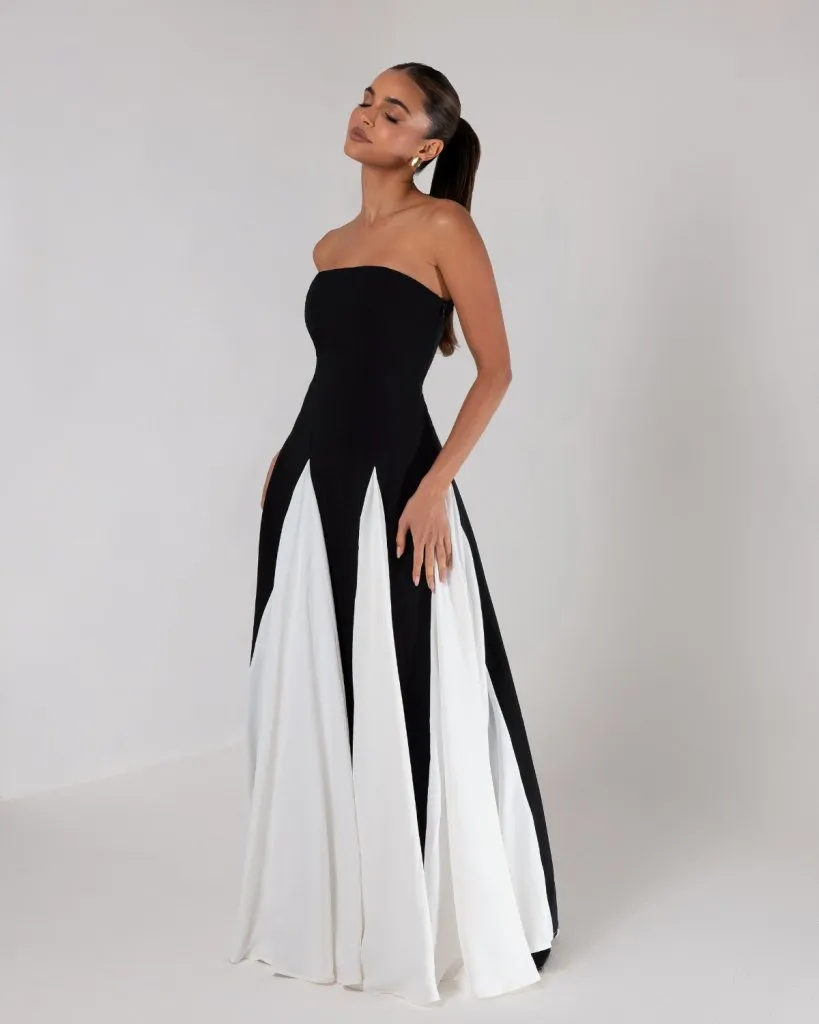 Black strapless colorblock pleated maxi dress sold by Heiress Beverly Hills product image thumbnail 4