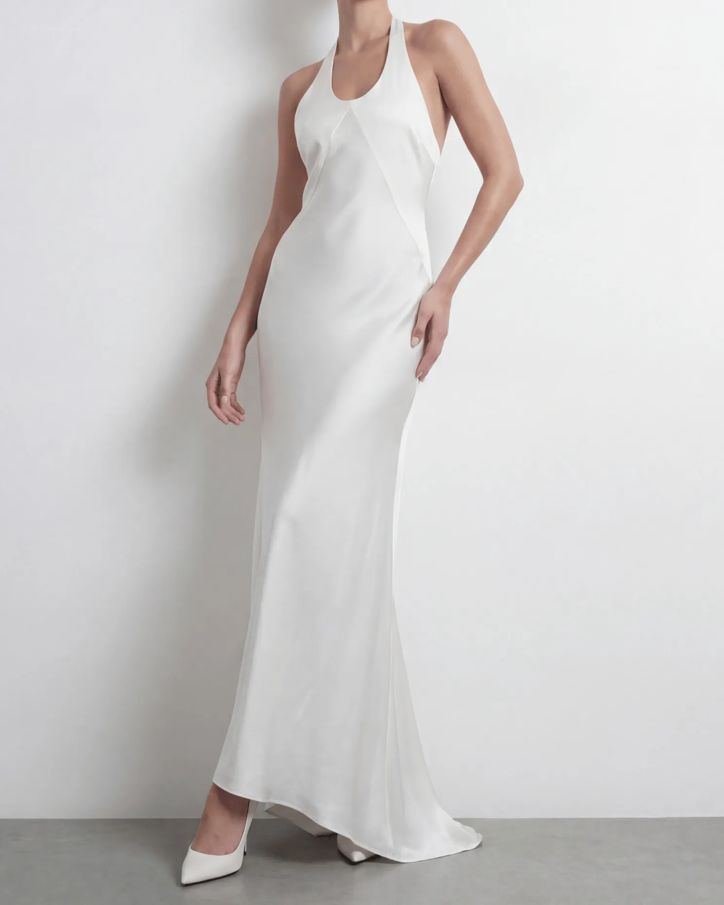 The Deep Plunge Gown sold by Heiress Beverly Hills product image thumbnail 2
