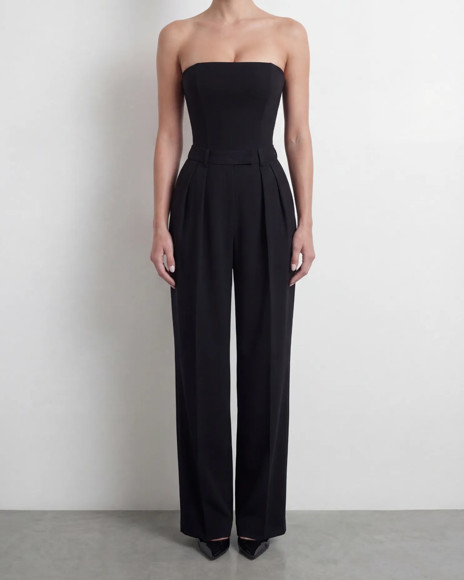 The Contour Pants sold by Heiress Beverly Hills product image thumbnail 3