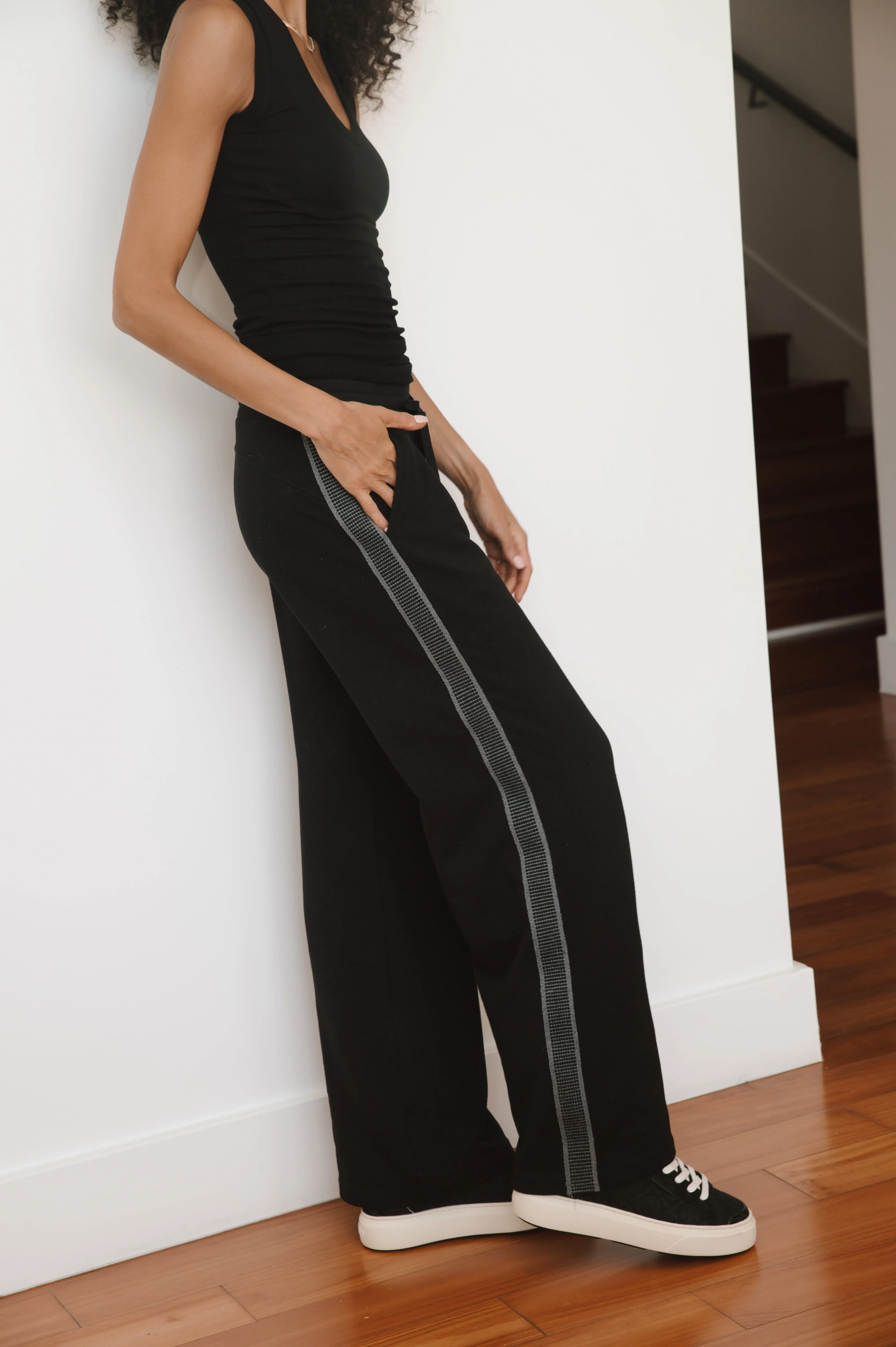 Oaxaca Lounge Pant in Black sold by La Peony Clothing product image thumbnail 3