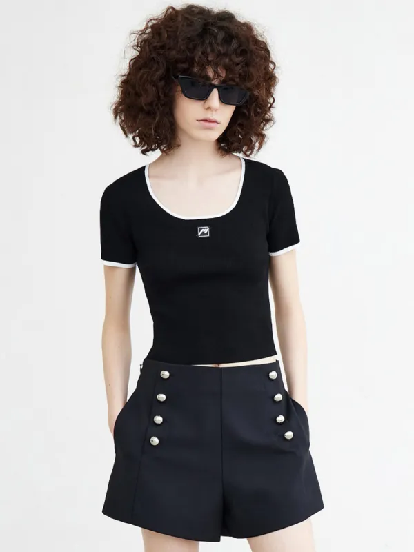 Contrast U-Neck Knit Top sold by Mo&Co