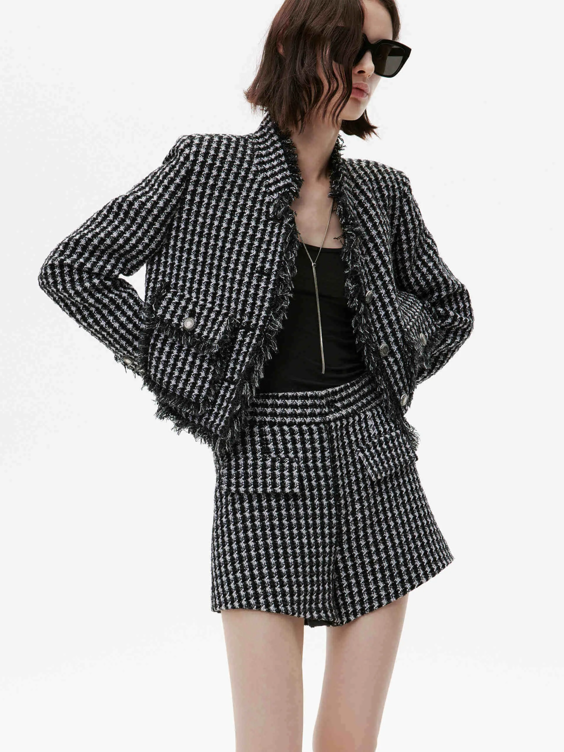 Houndstooth Pattern Jacket sold by Mo&Co product image thumbnail 2