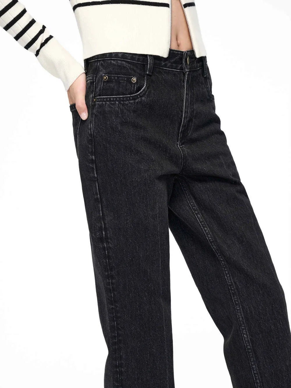 Raw Hem Cotton Jeans sold by Mo&Co product image thumbnail 3