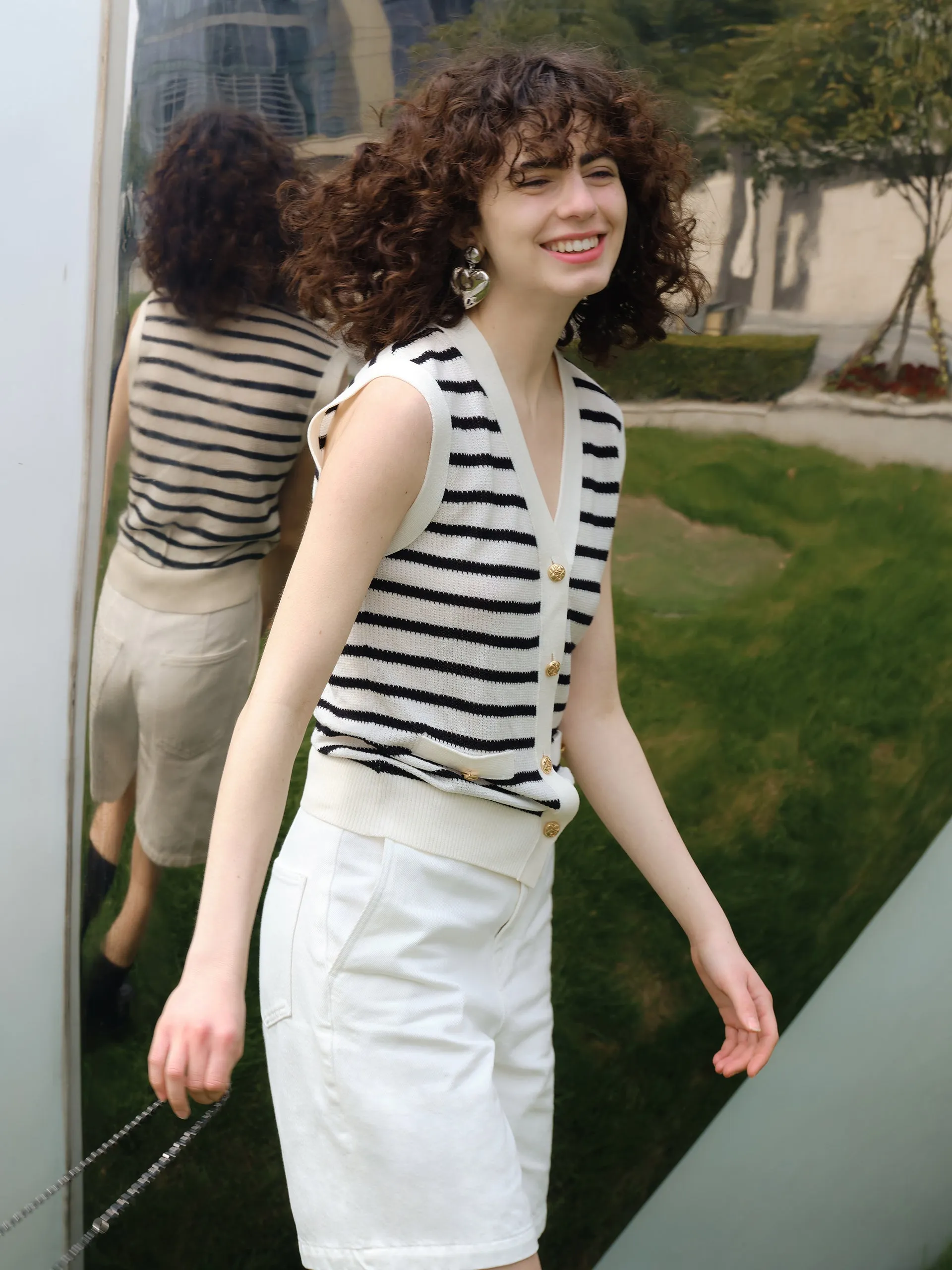 Wool Stripe Cropped Knit Top sold by Mo&Co product image thumbnail 3