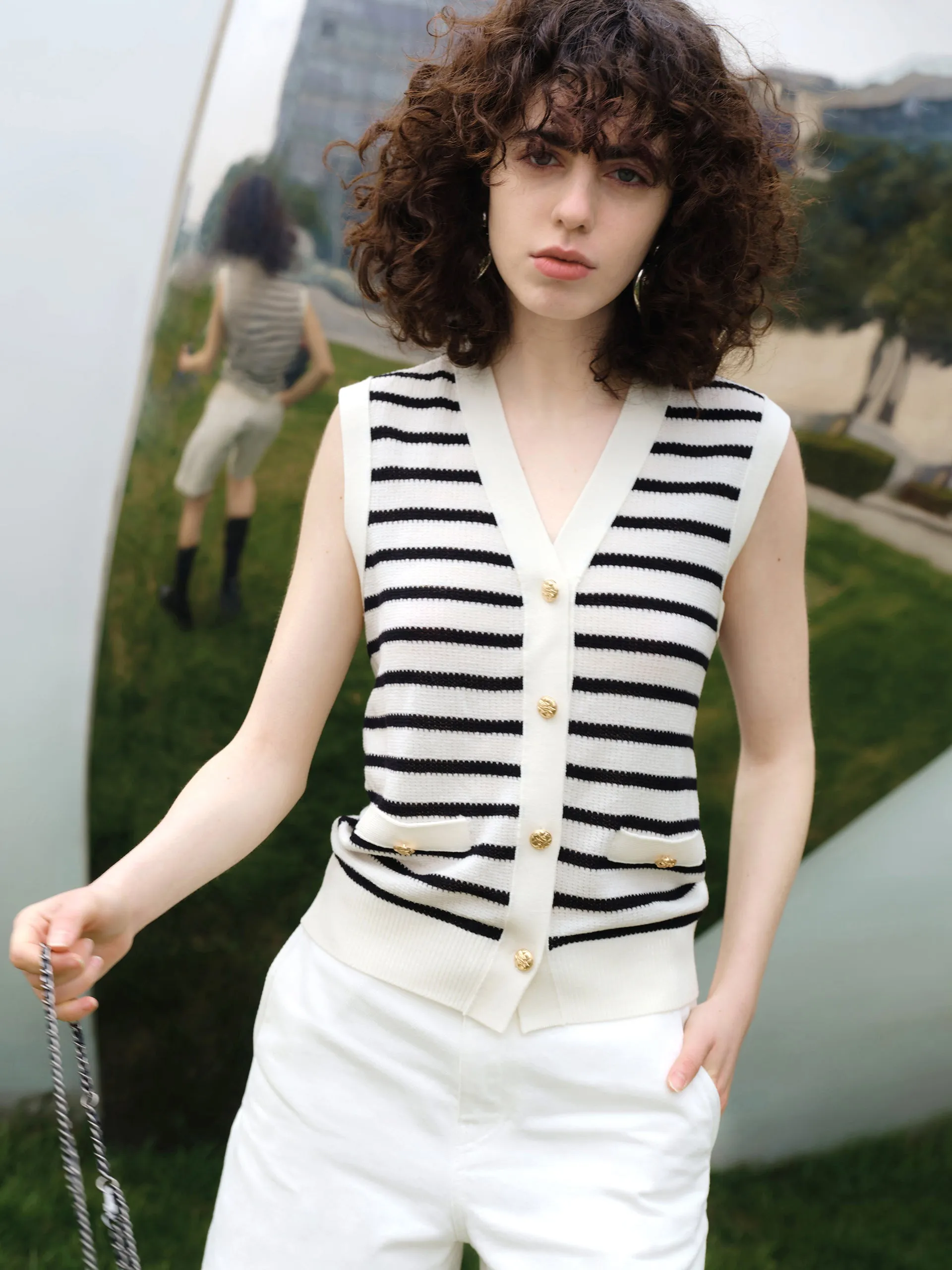 Wool Stripe Cropped Knit Top sold by Mo&Co product image thumbnail 5