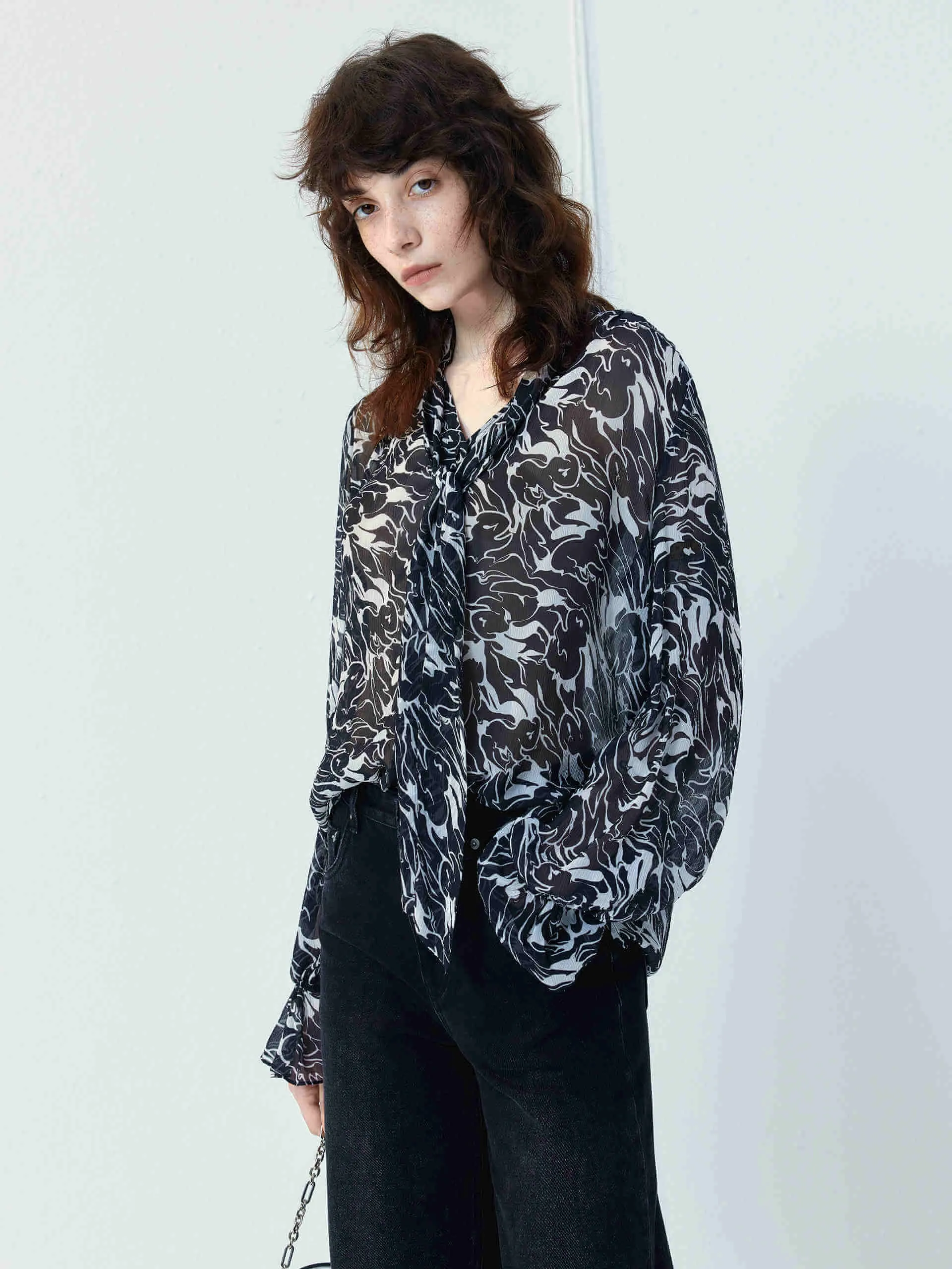 Tie Printed Blouse Parallel