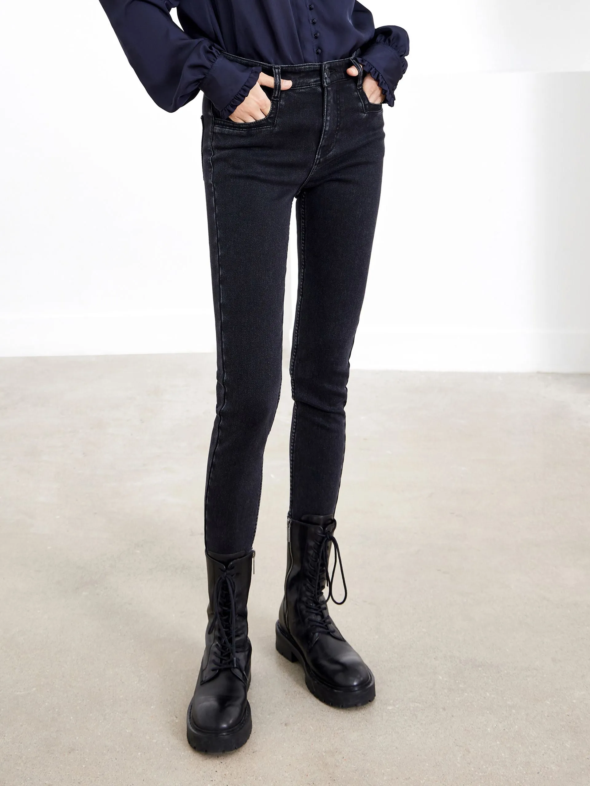 High Rise Jeans in Skinny sold by Mo&Co product image thumbnail 3