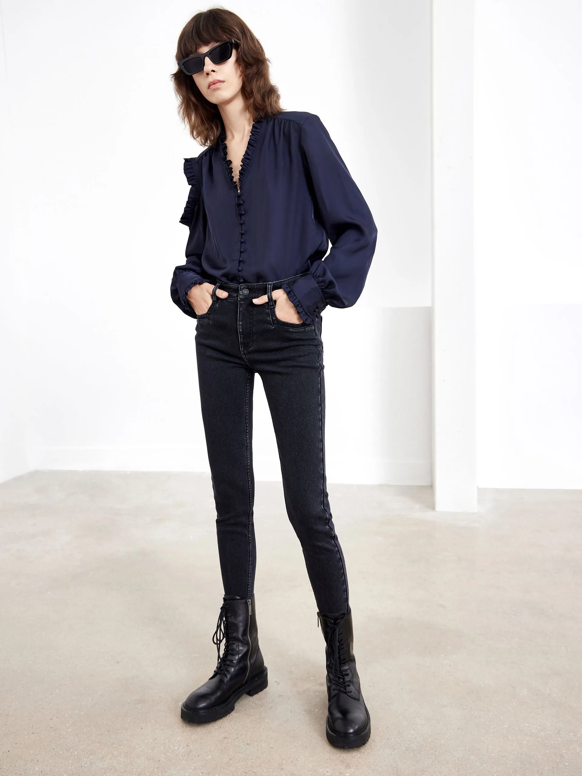 High Rise Jeans in Skinny sold by Mo&Co product image thumbnail 2