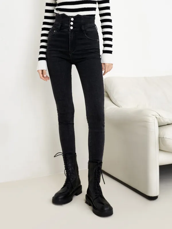 High Rise Slim Fit Jeans made by Mo&Co