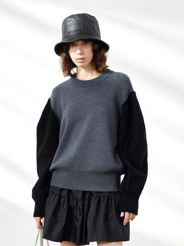 Contrast Rop Knit Pullover sold by Mo&Co