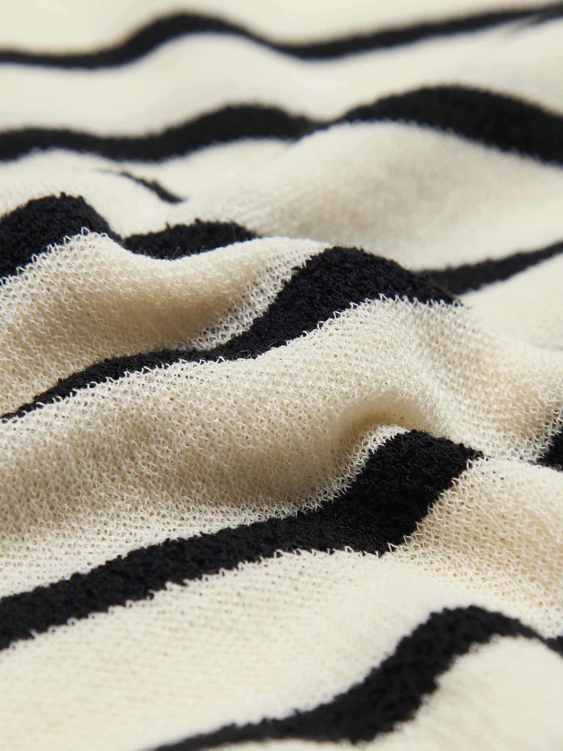 Short Sleeve Striped Top sold by Mo&Co product image thumbnail 4