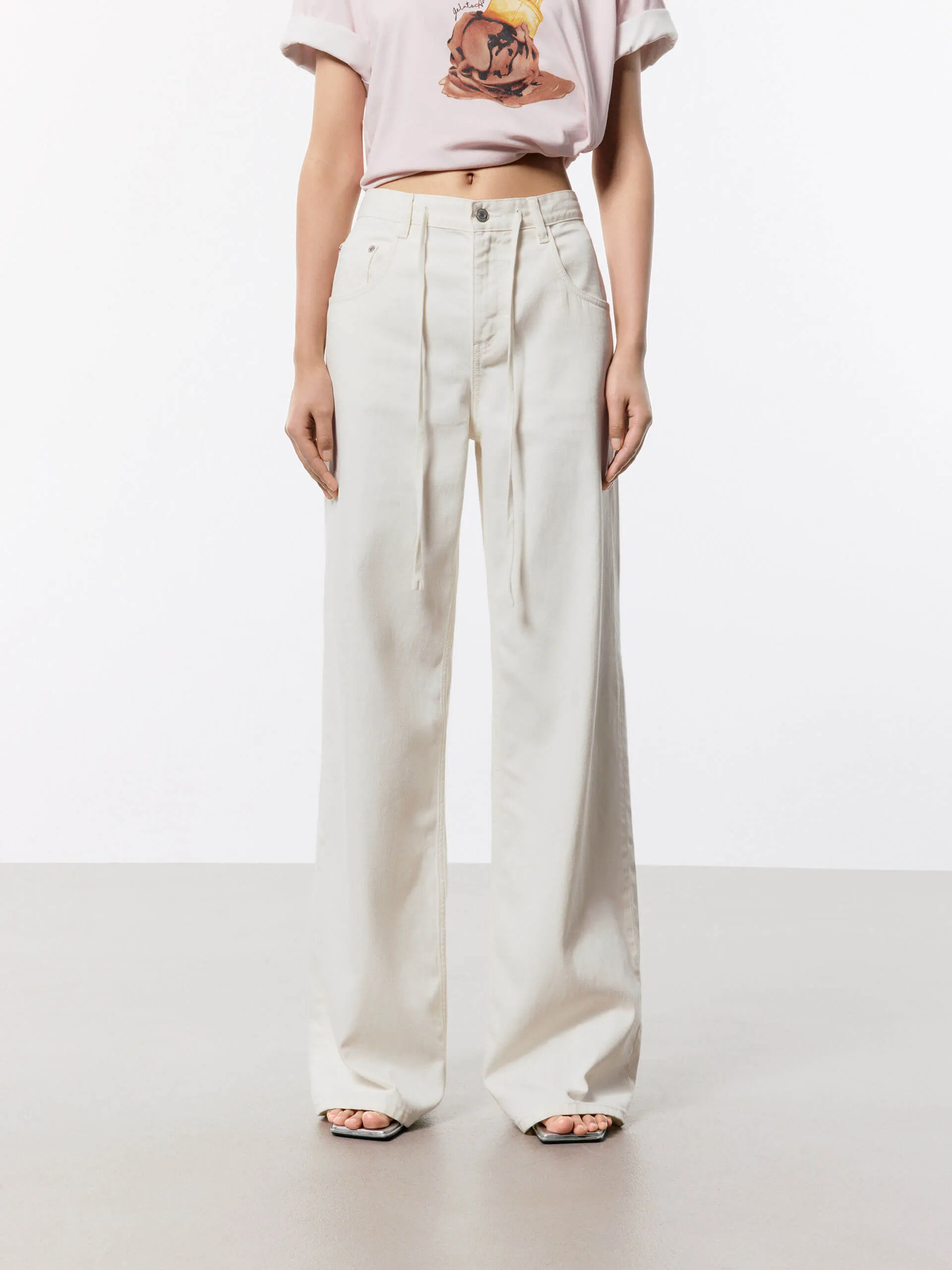 Relaxed Fit Drawstring Jeans sold by Mo&Co