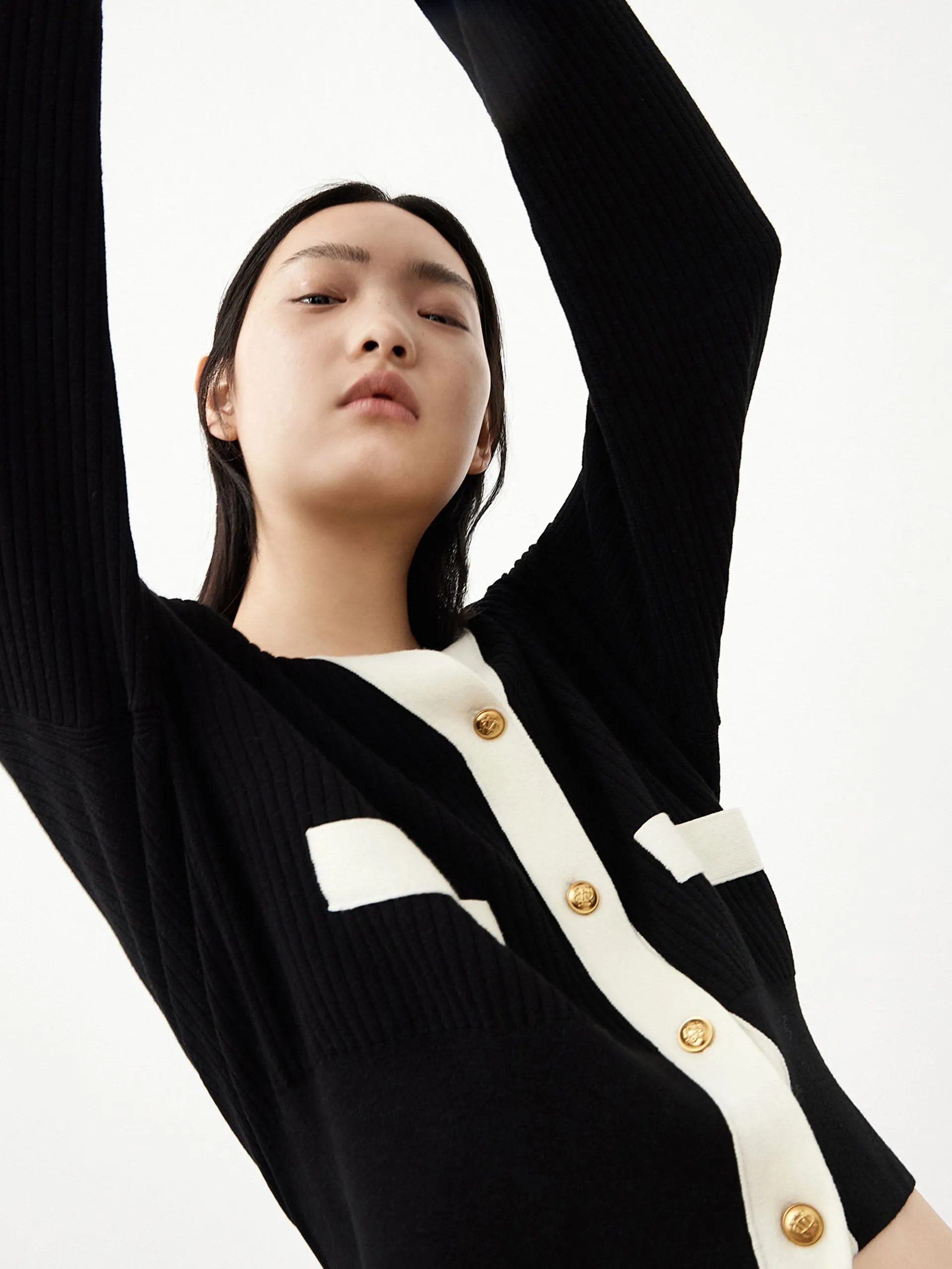 Ribbed Knit Contrasting Cardigan sold by Mo&Co product image thumbnail 5