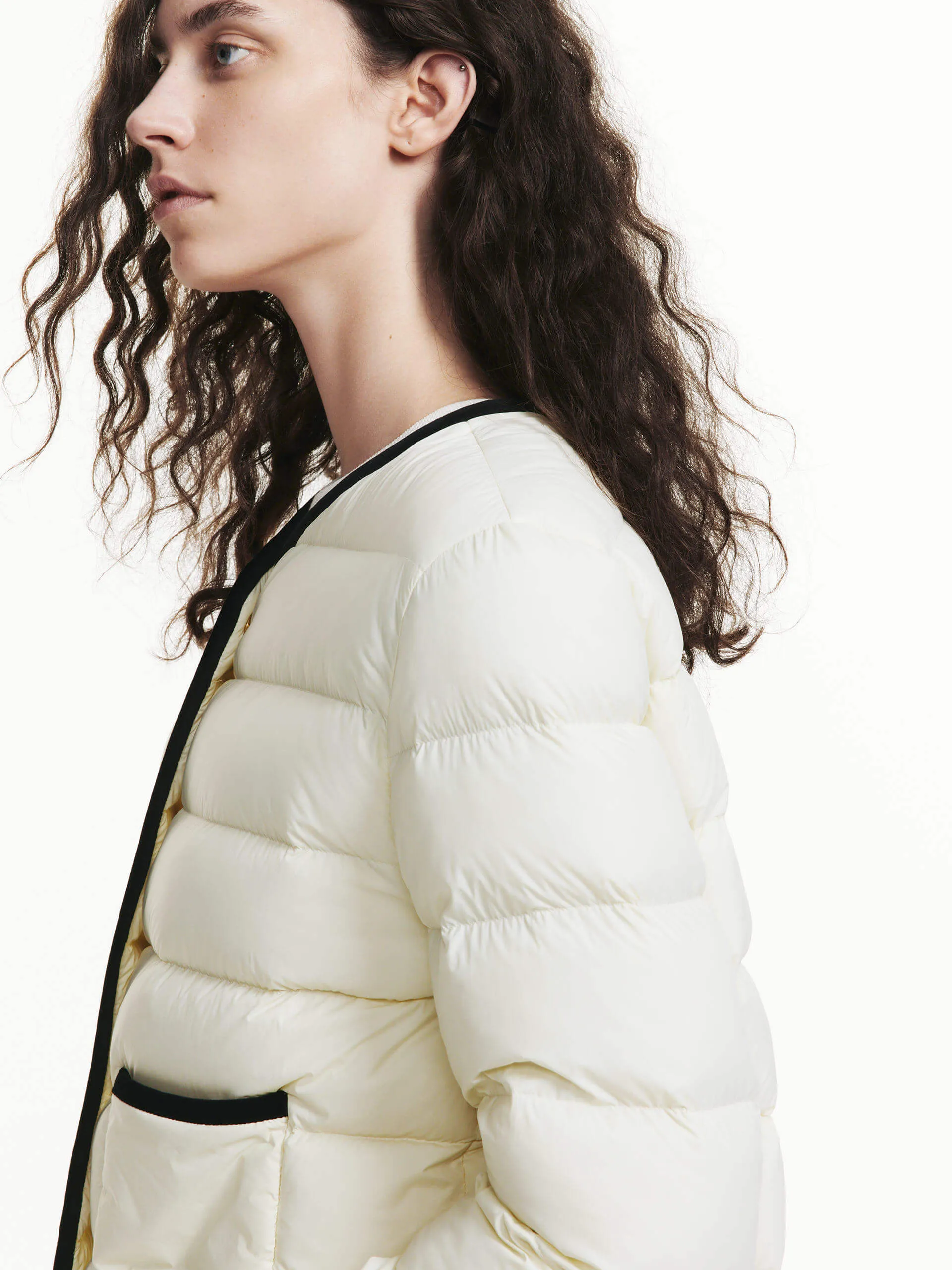 Contrast Quilted Cropped Jacket sold by Mo&Co product image thumbnail 4
