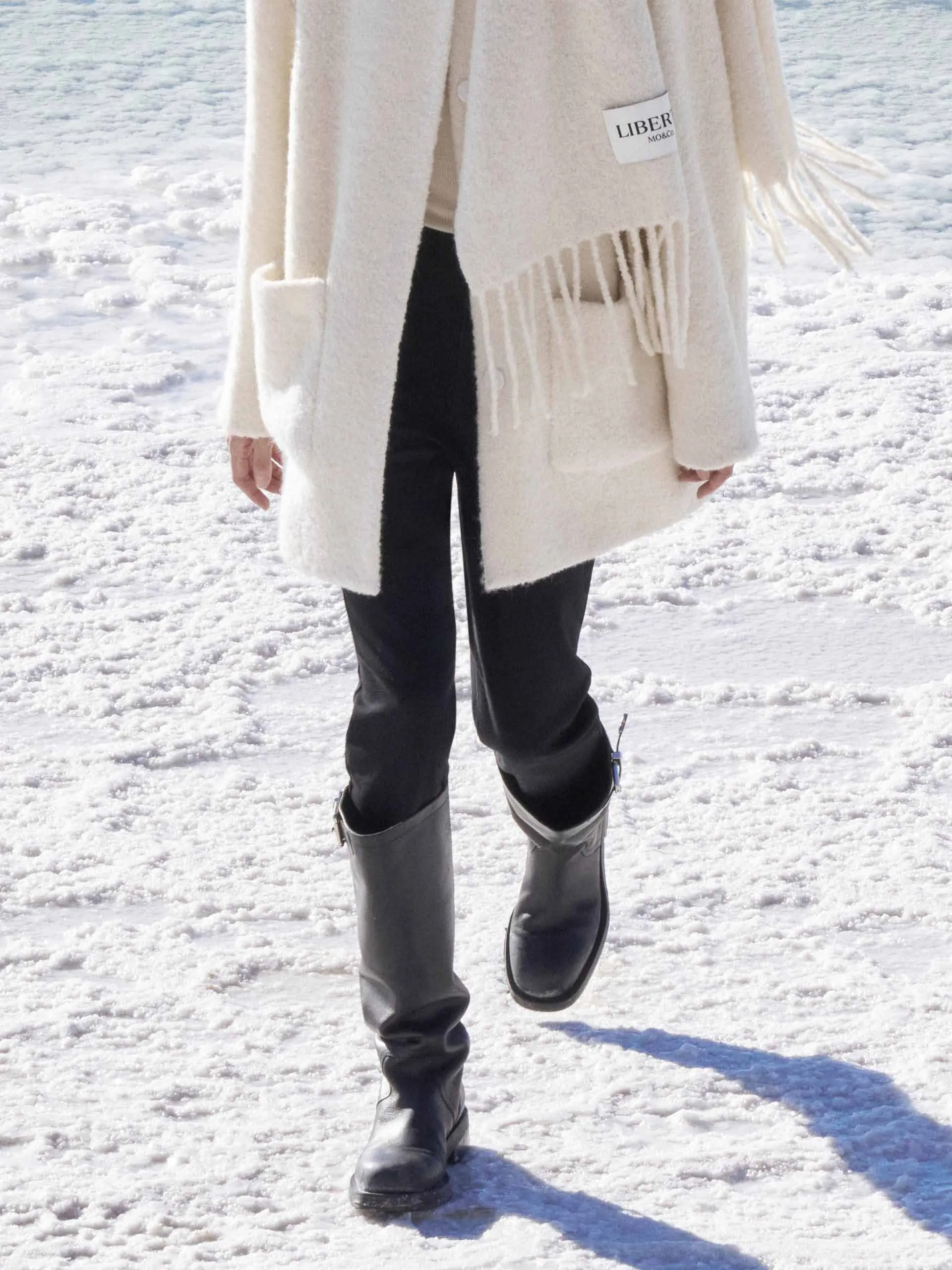 Super High Rise Skinny Jeans sold by Mo&Co