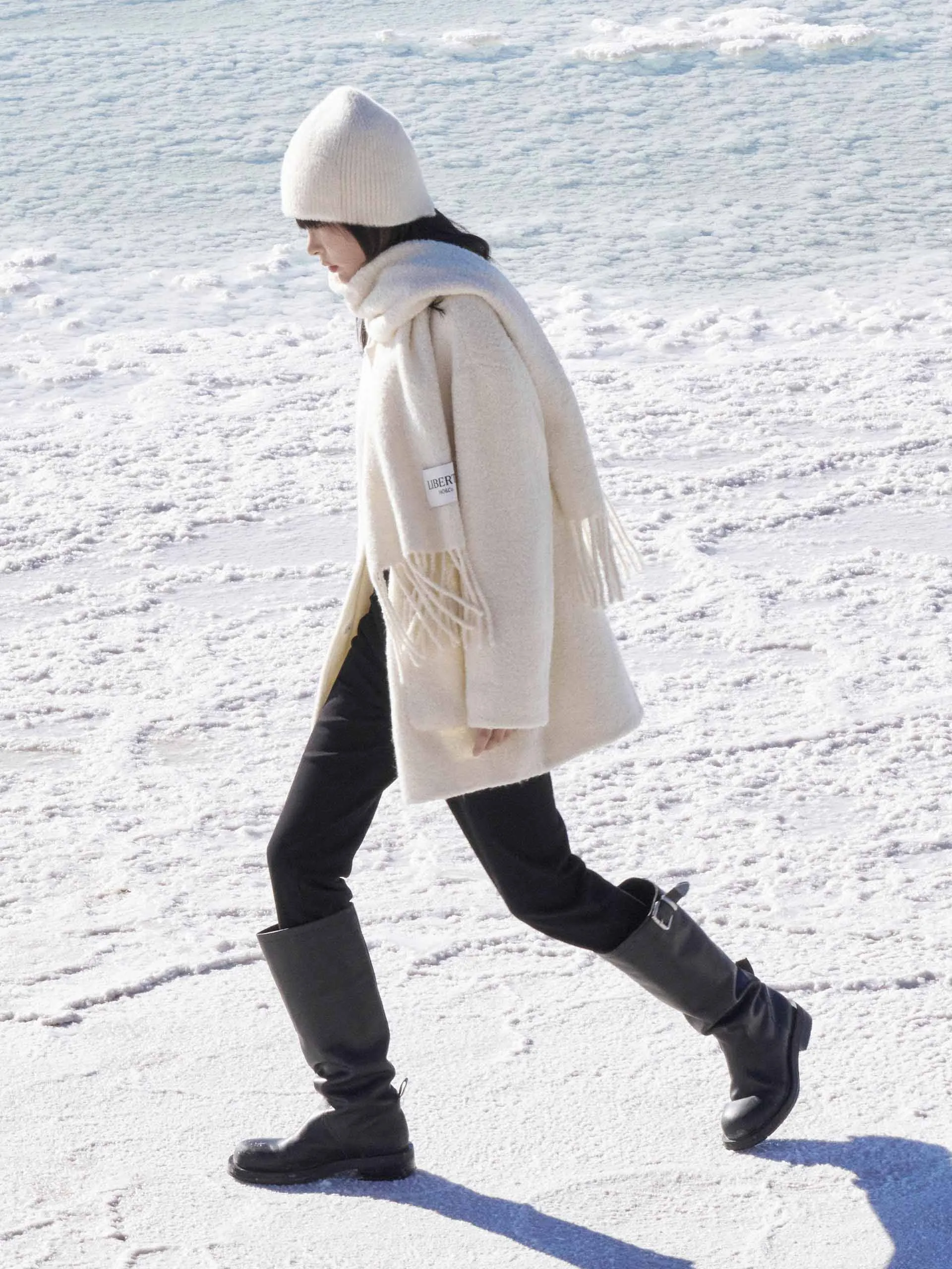 Super High Rise Skinny Jeans sold by Mo&Co product image thumbnail 5