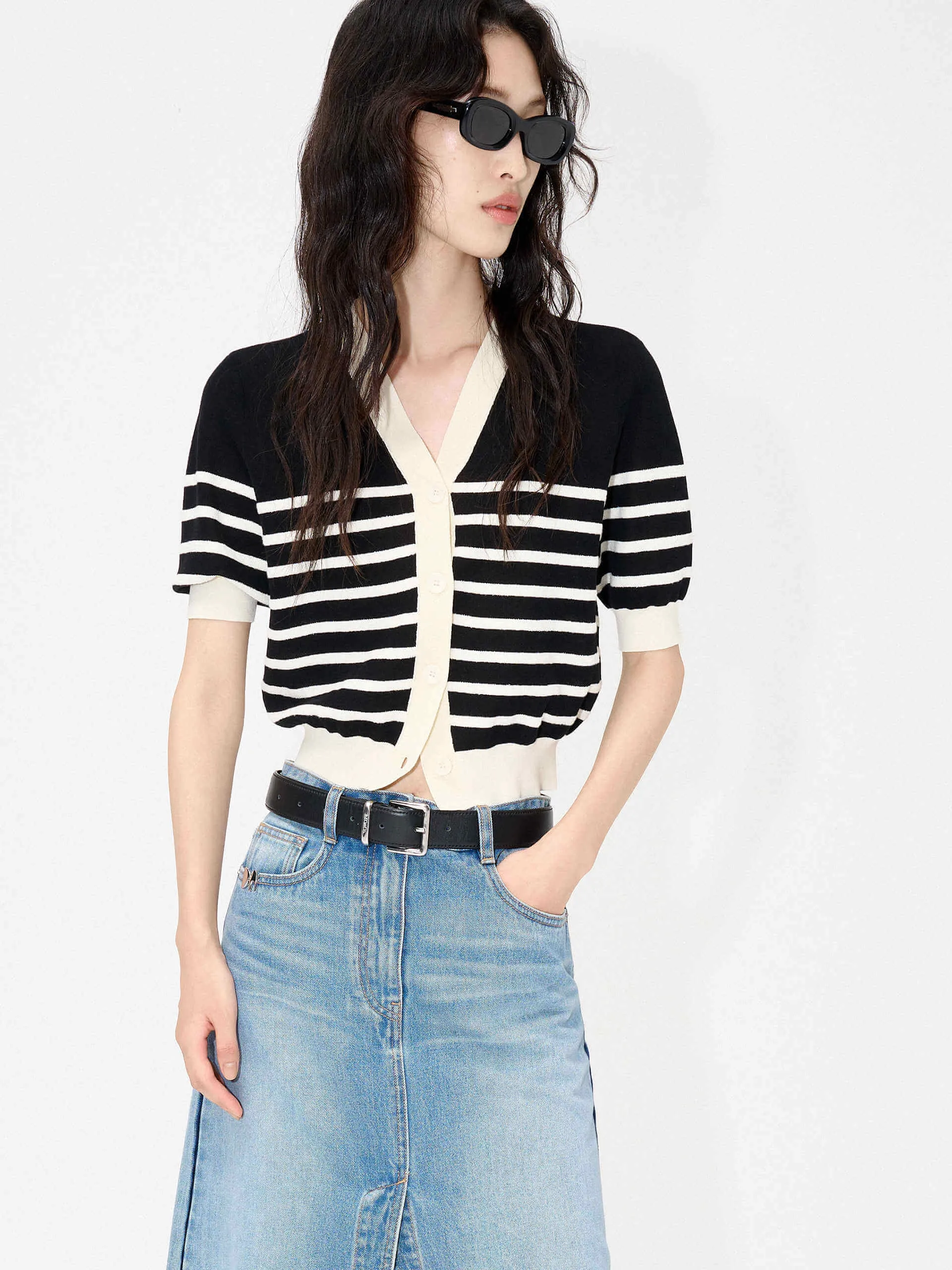Short Sleeve Contrast Cardigan sold by Mo&Co
