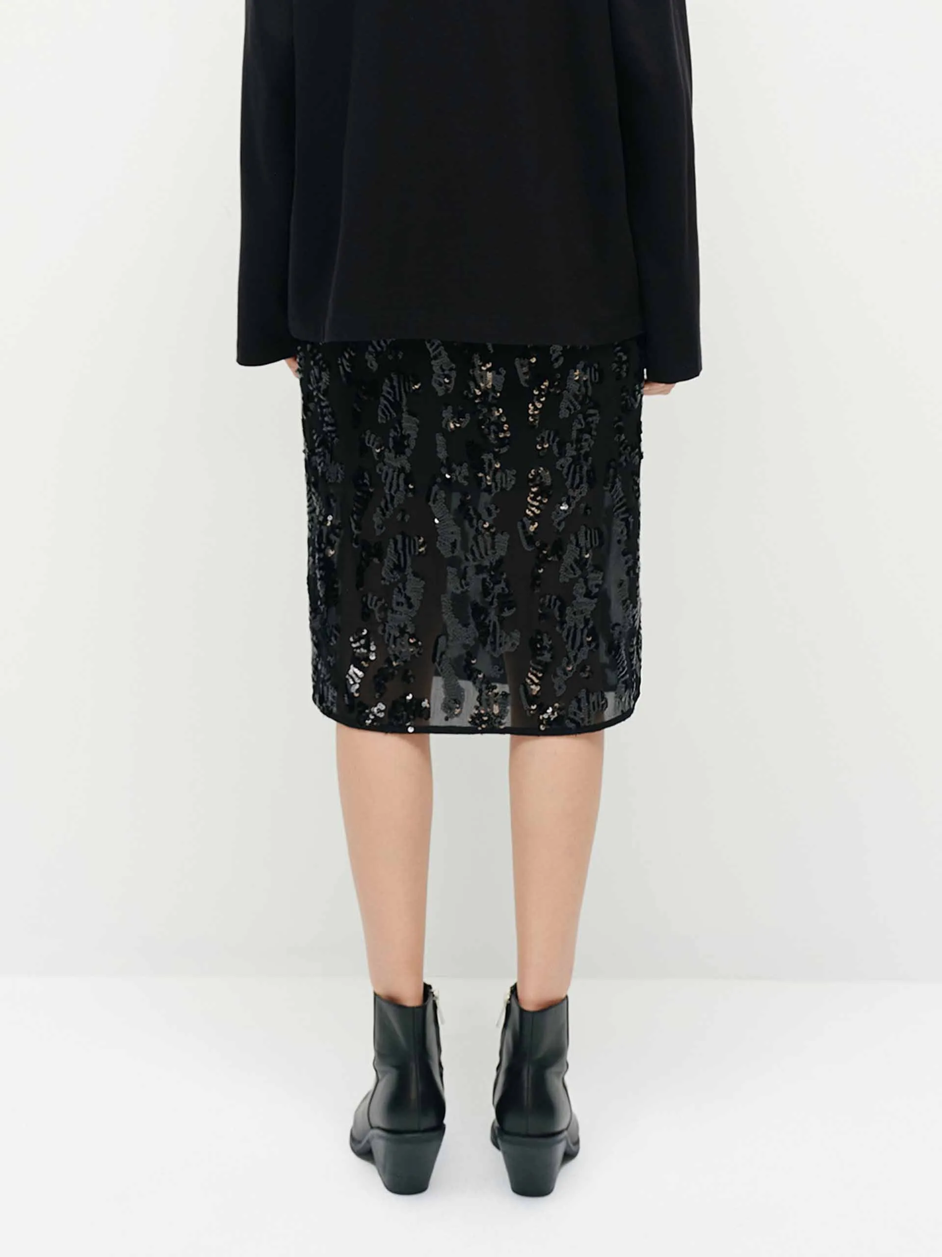 Sequin Finish Straight Skirt sold by Mo&Co product image thumbnail 4