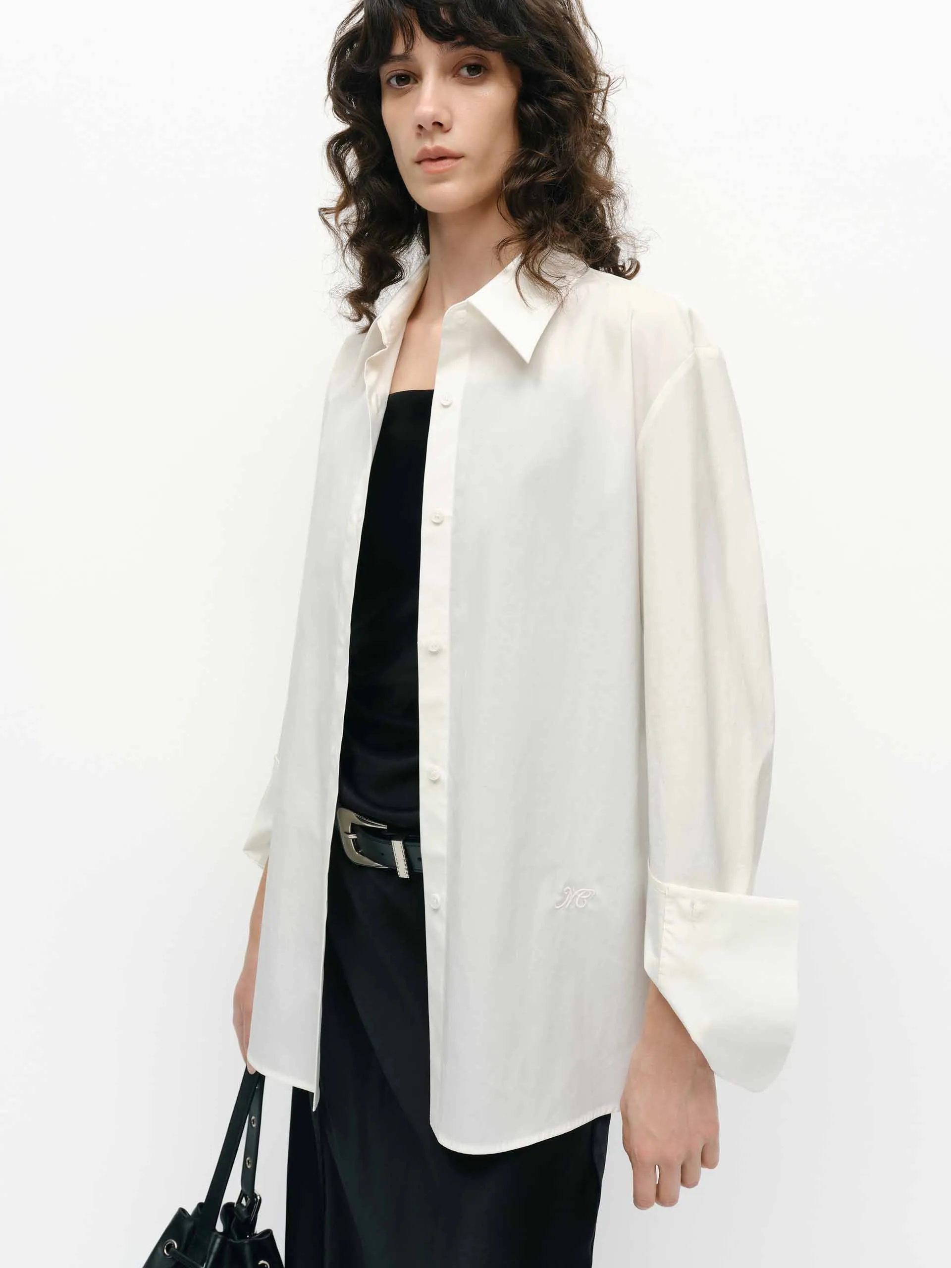 Classic Cotton Loose Shirt sold by Mo&Co product image thumbnail 3