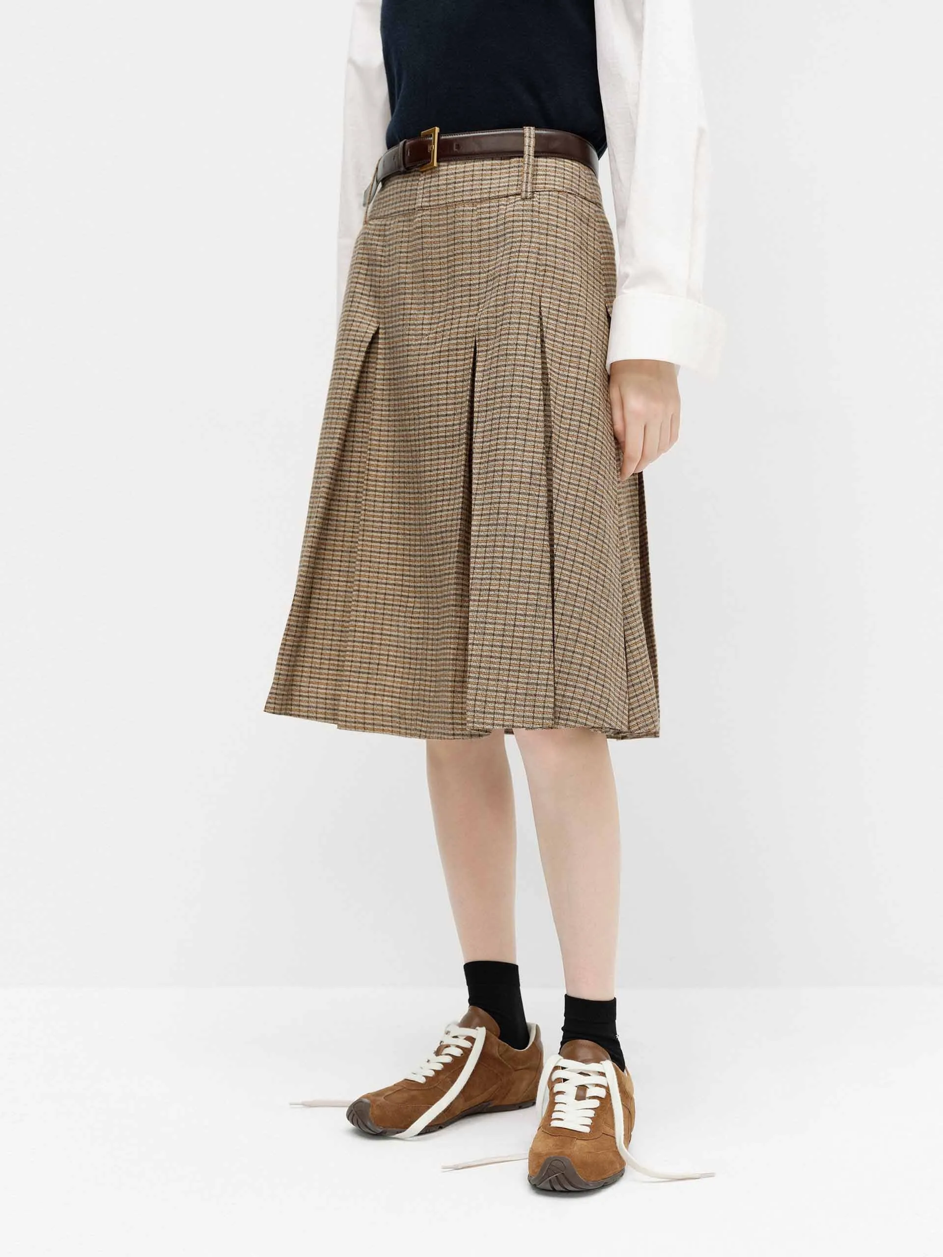 Linen Blend Pleated Skirt sold by Mo&Co product image thumbnail 4