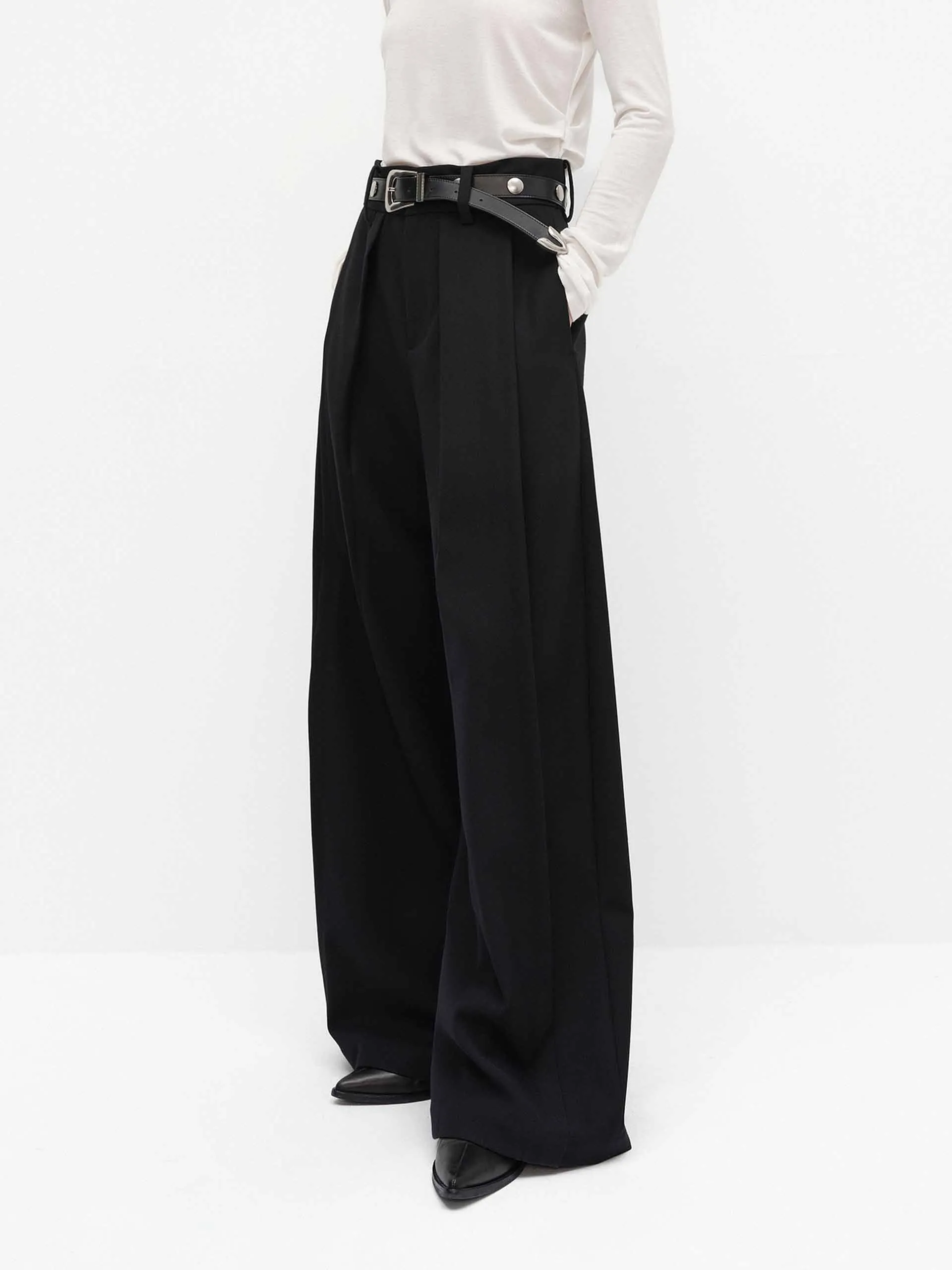 Relaxed Wide Leg Pants sold by Mo&Co product image thumbnail 2