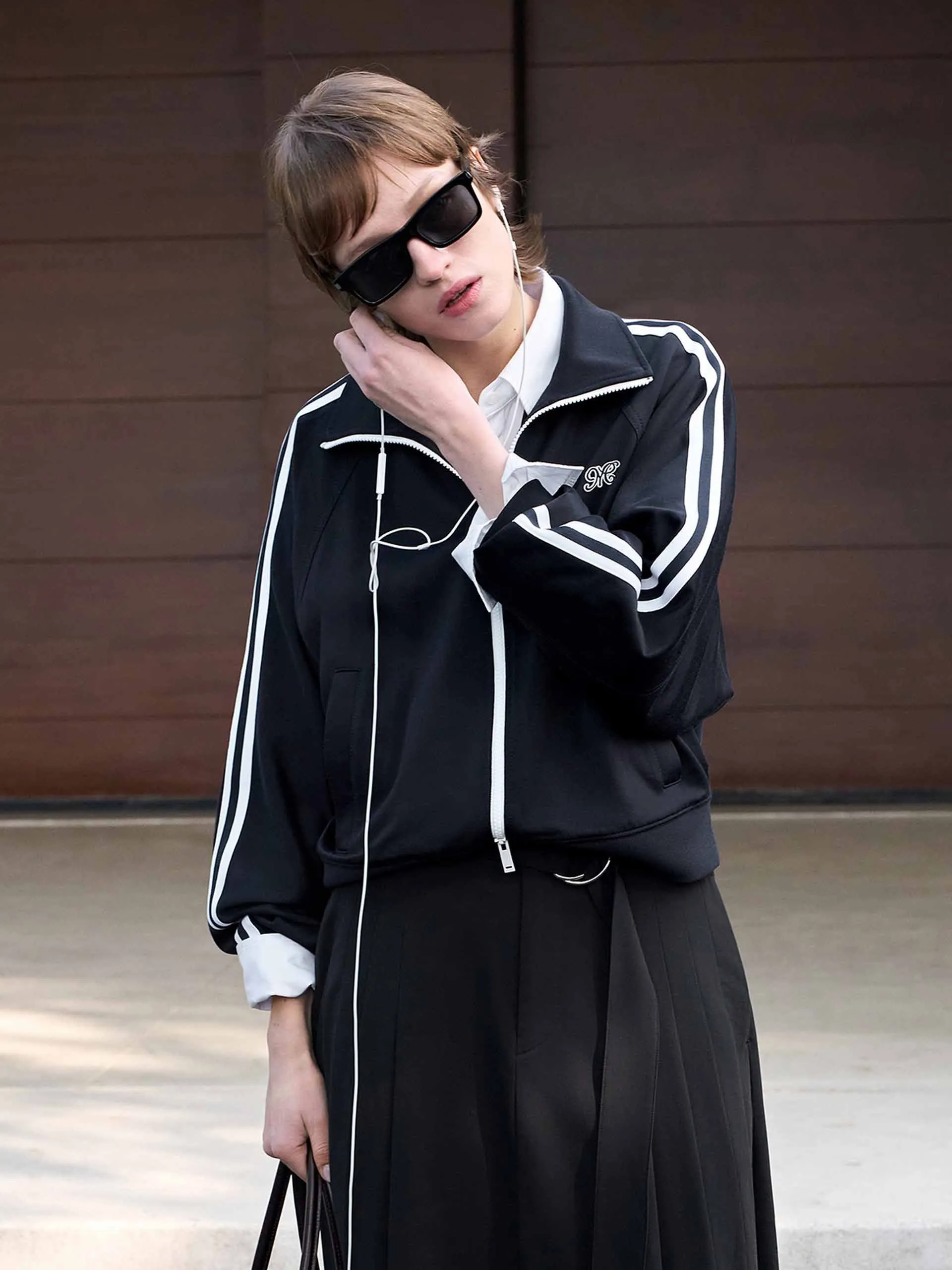 Contrast Trim Short Jacket sold by Mo&Co product image thumbnail 2