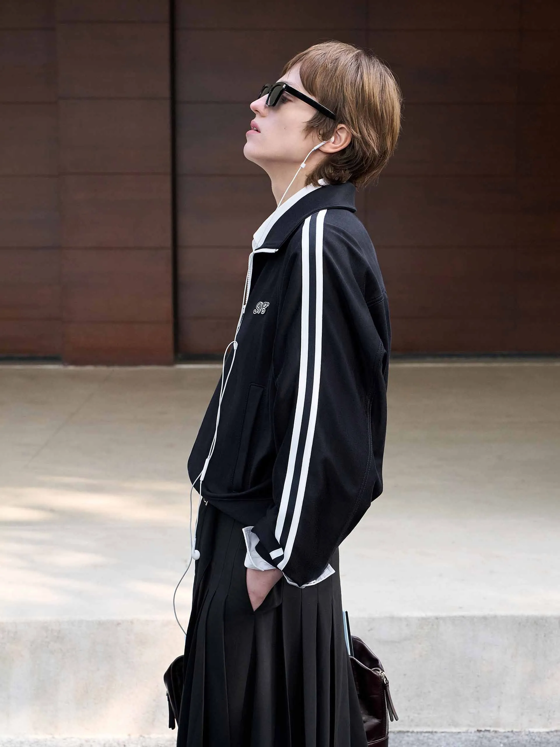 Contrast Trim Short Jacket sold by Mo&Co product image thumbnail 4