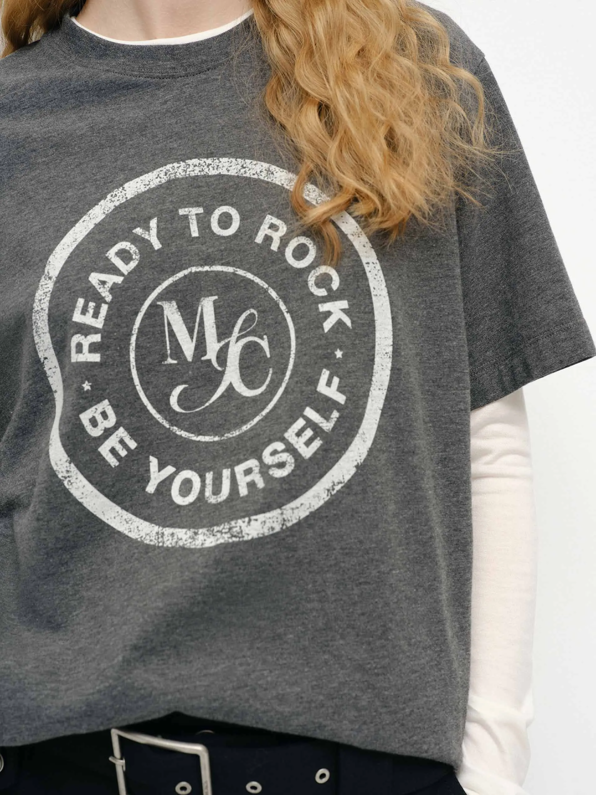 Letter Print Loose T-shirt sold by Mo&Co product image thumbnail 4