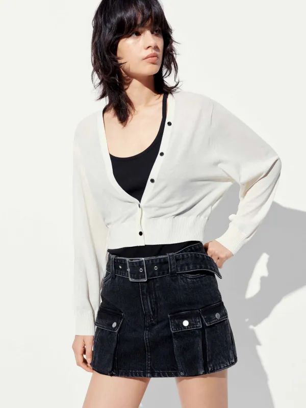 Cropped V-neck Knit Cardigan sold by Mo&Co