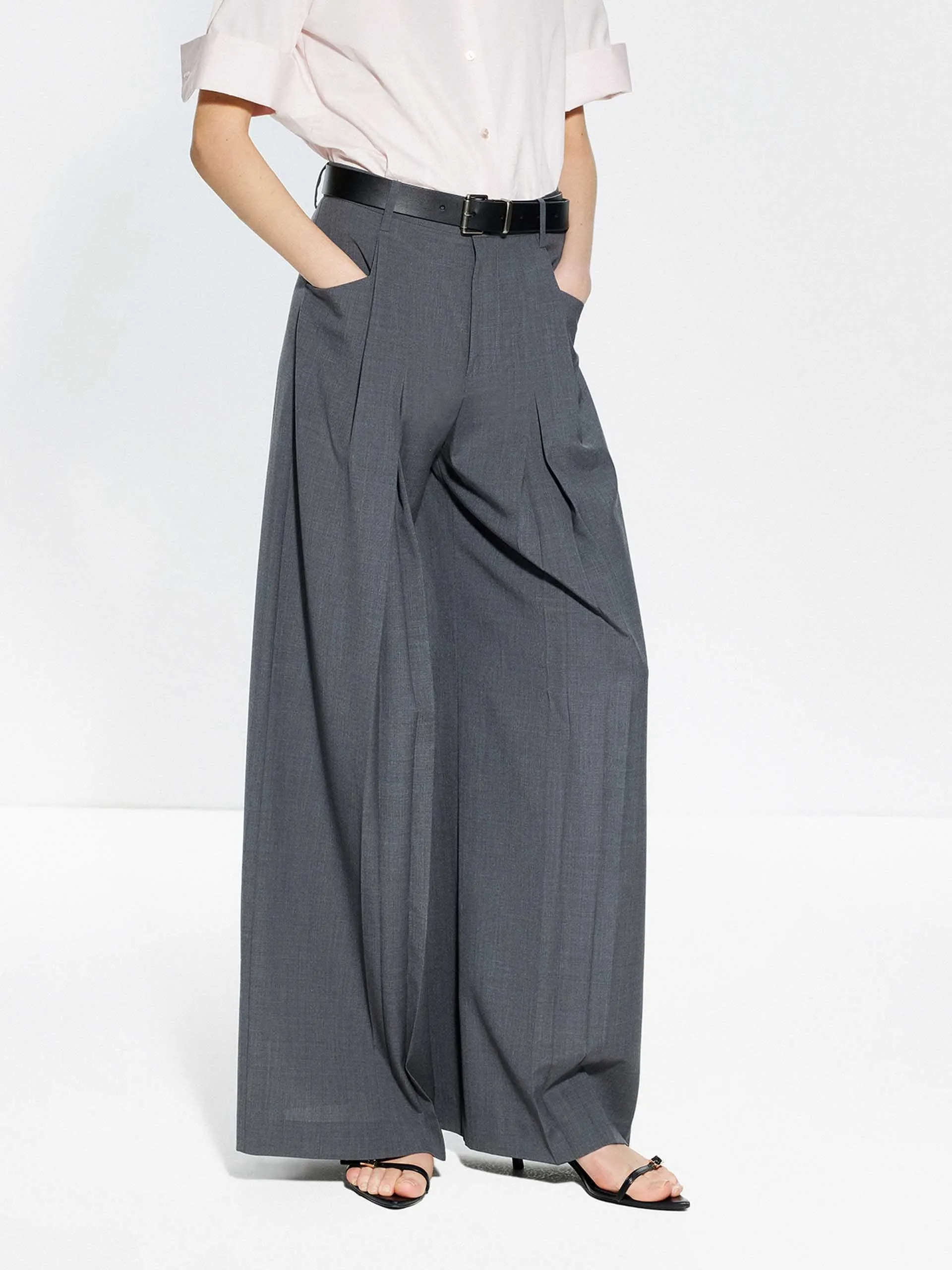 Pleated Detail Wide Leg Pants sold by Mo&Co product image thumbnail 3