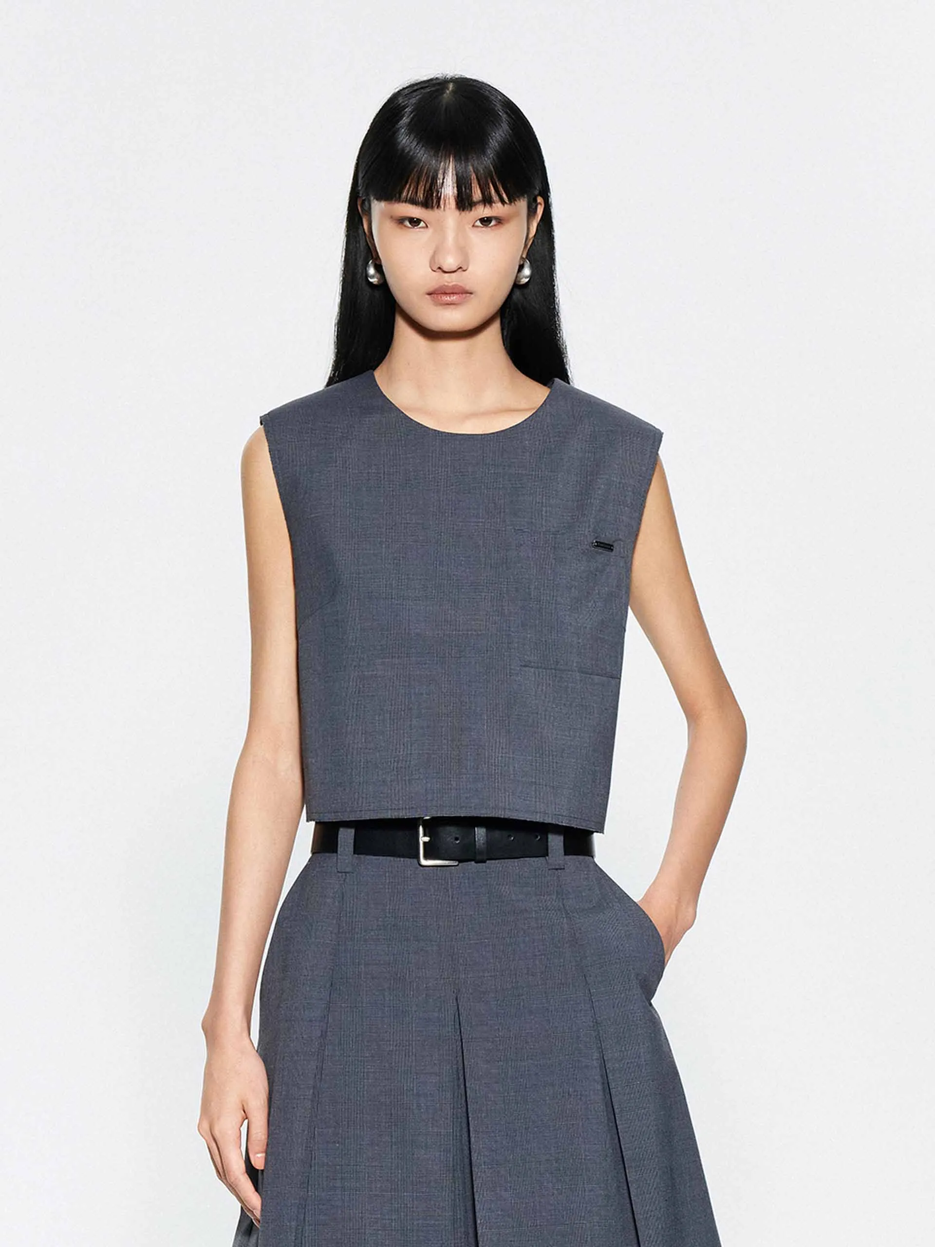 Round Neck Sleeveless Blouse sold by Mo&Co product image thumbnail 3