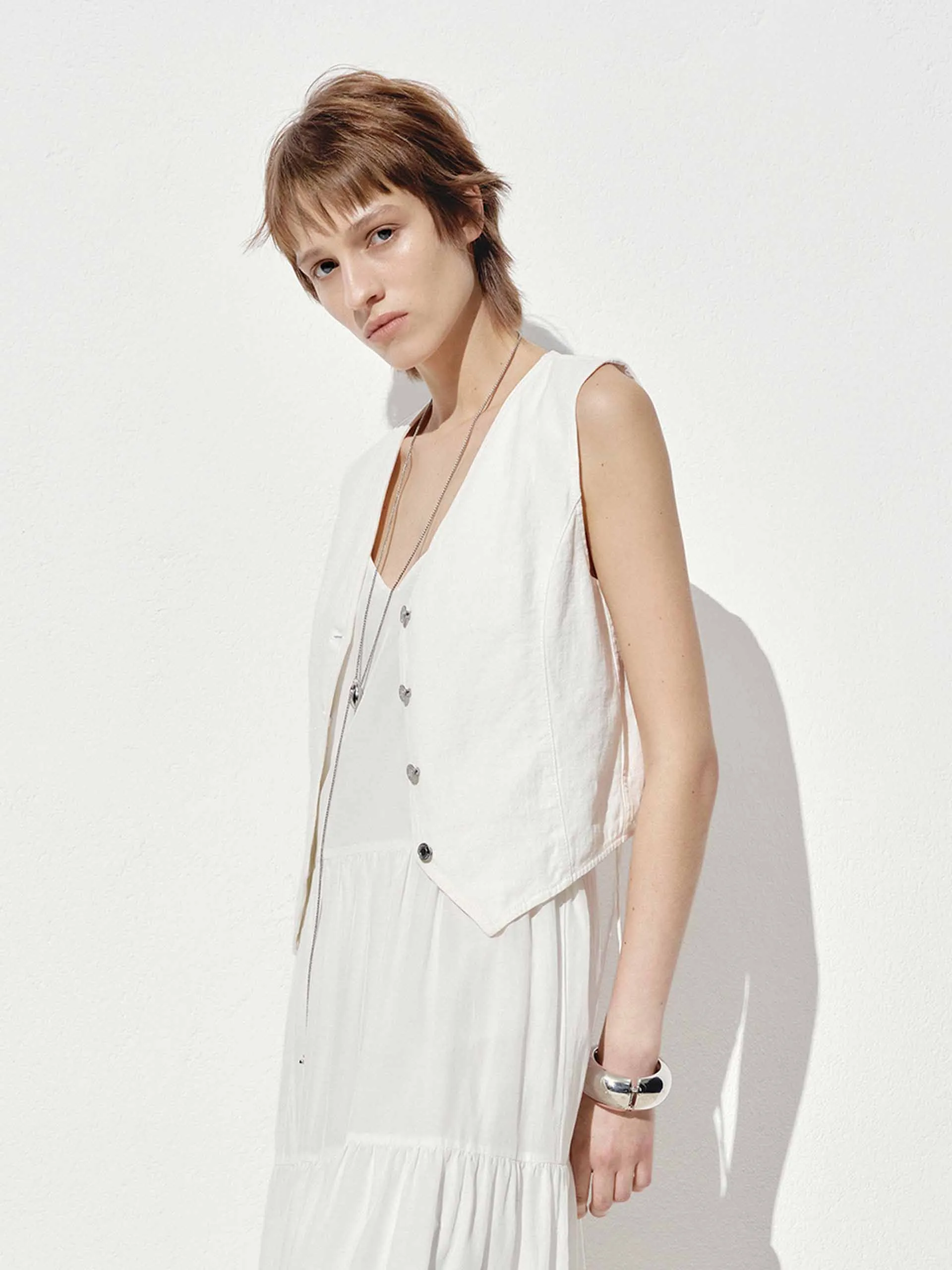 Linen Cotton Short Waistcoat sold by Mo&Co product image thumbnail 3