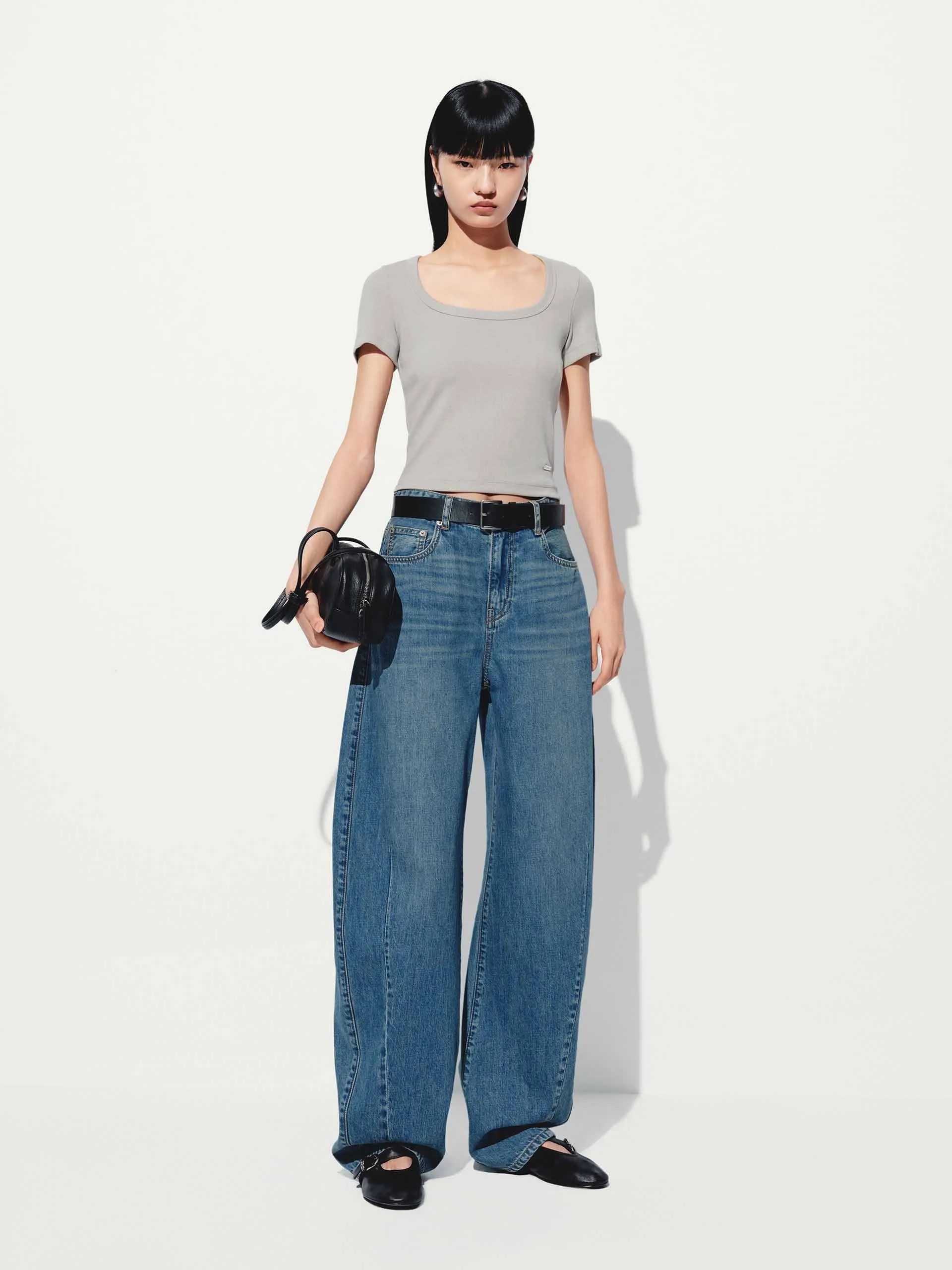 Cotton Blend Barrel Leg Jeans sold by Mo&Co product image thumbnail 2