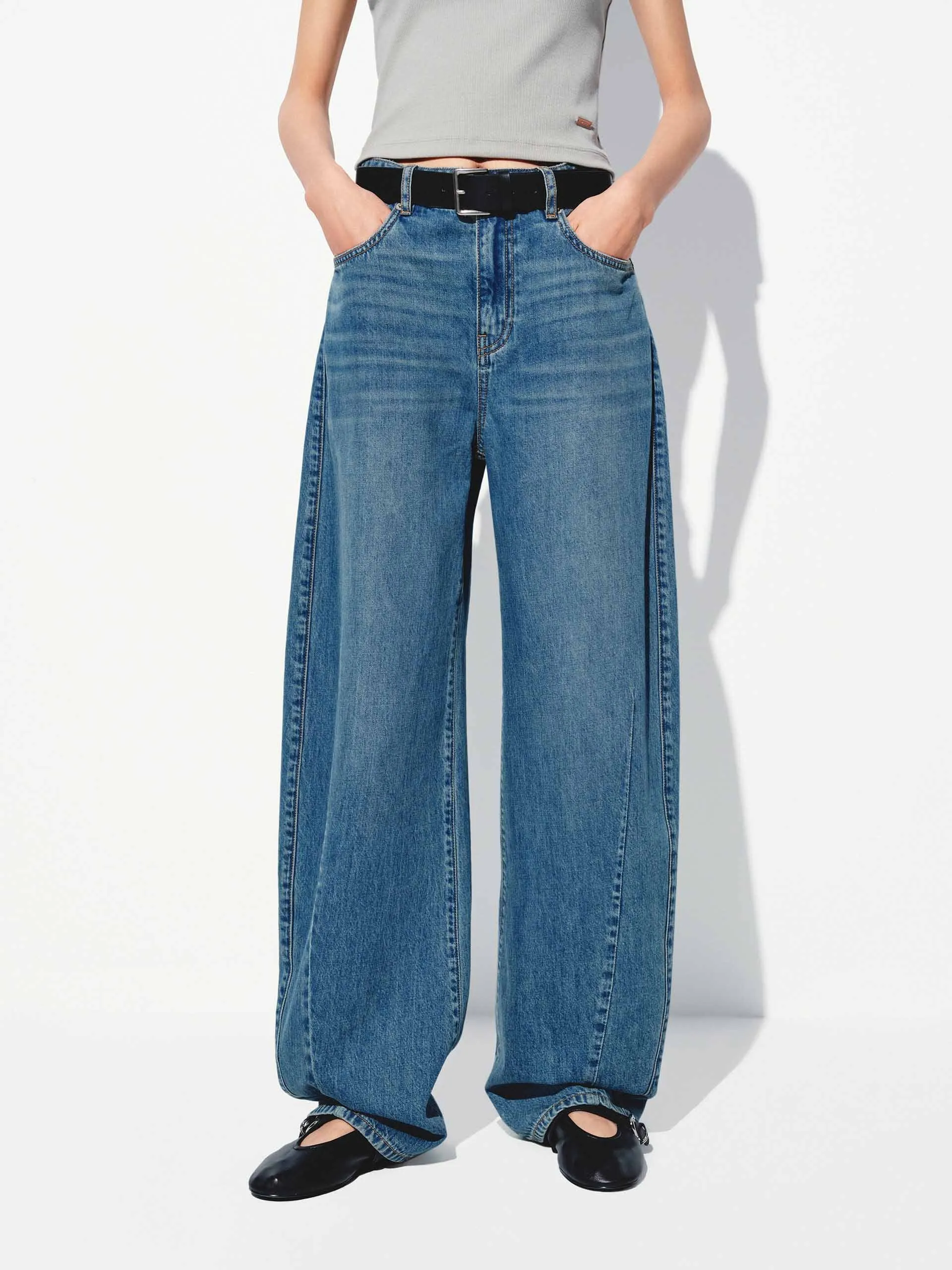 Cotton Blend Barrel Leg Jeans sold by Mo&Co