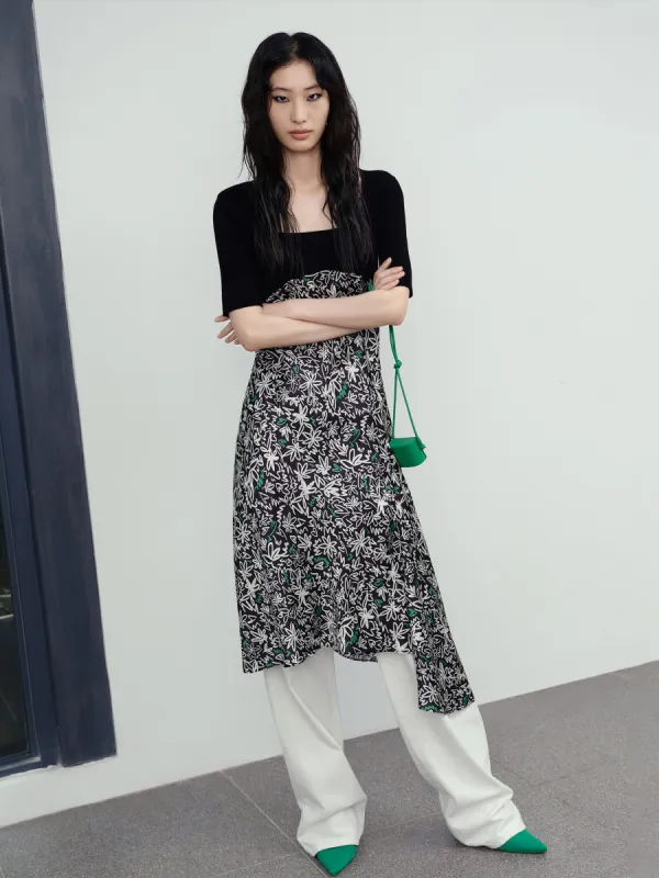 Square Neck Floral Print Dress sold by Mo&Co